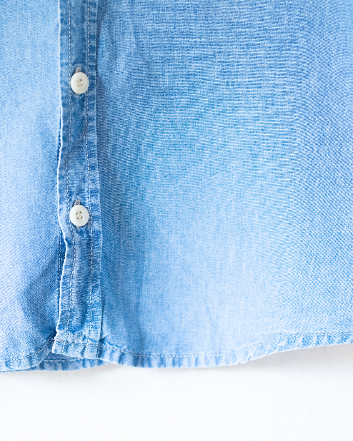 Tintin embroidered denim shirt | 3-4 years