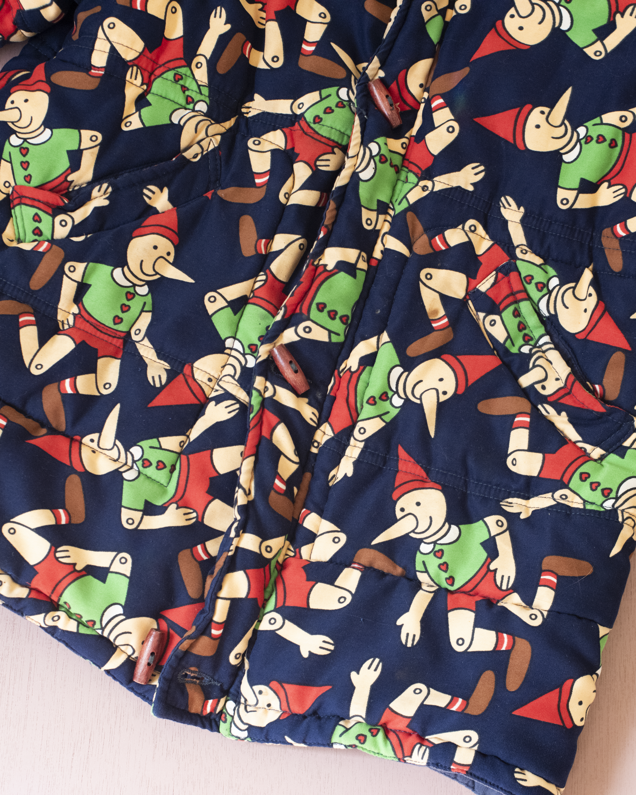 מעיל פינוקיו מבית מוסקינו מהניינטיז | 5-6 שנים