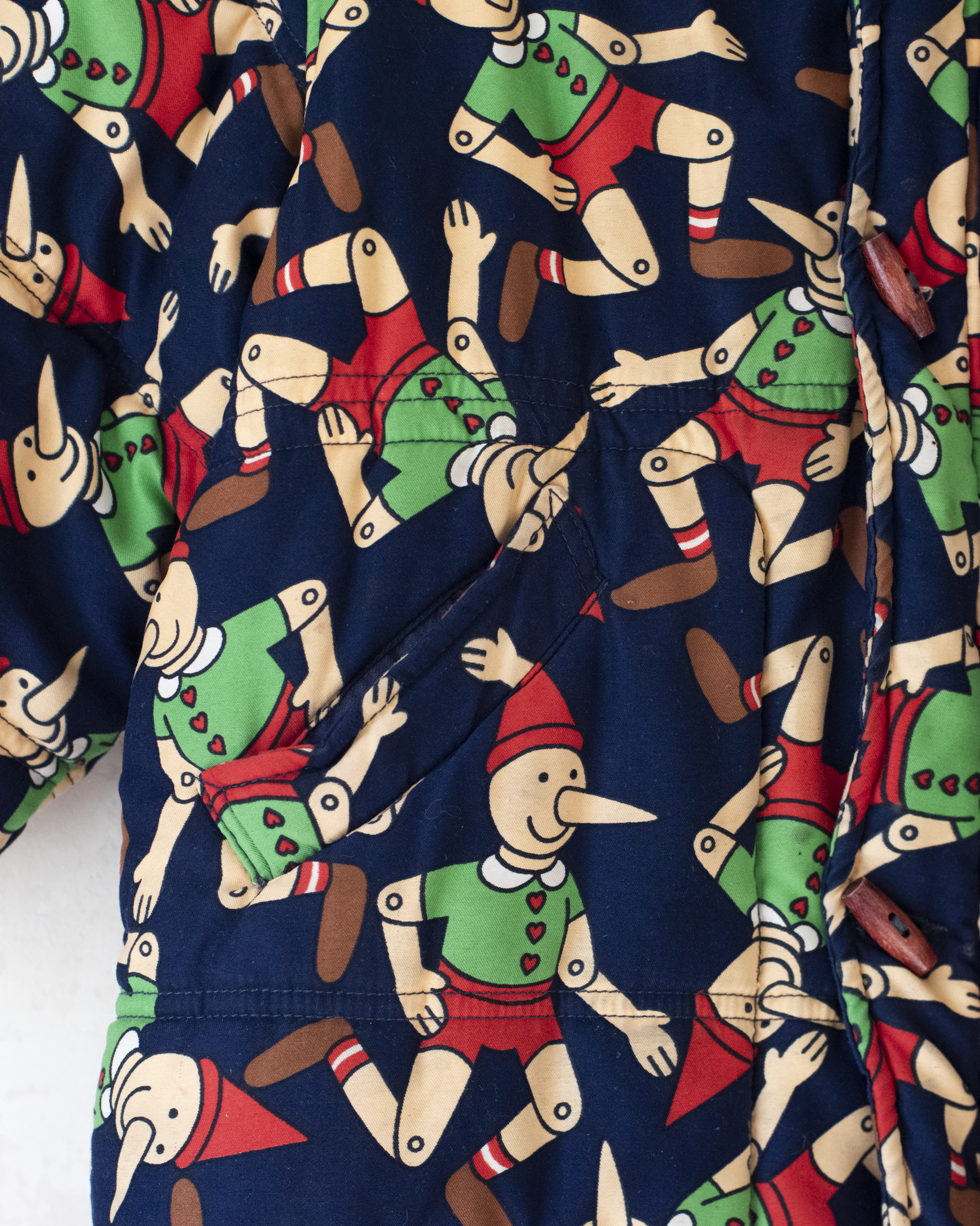 מעיל פינוקיו מבית מוסקינו מהניינטיז | 5-6 שנים