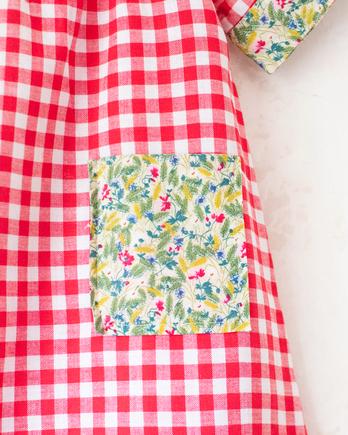 Red and white checkered dress with flowers | 2-3 years