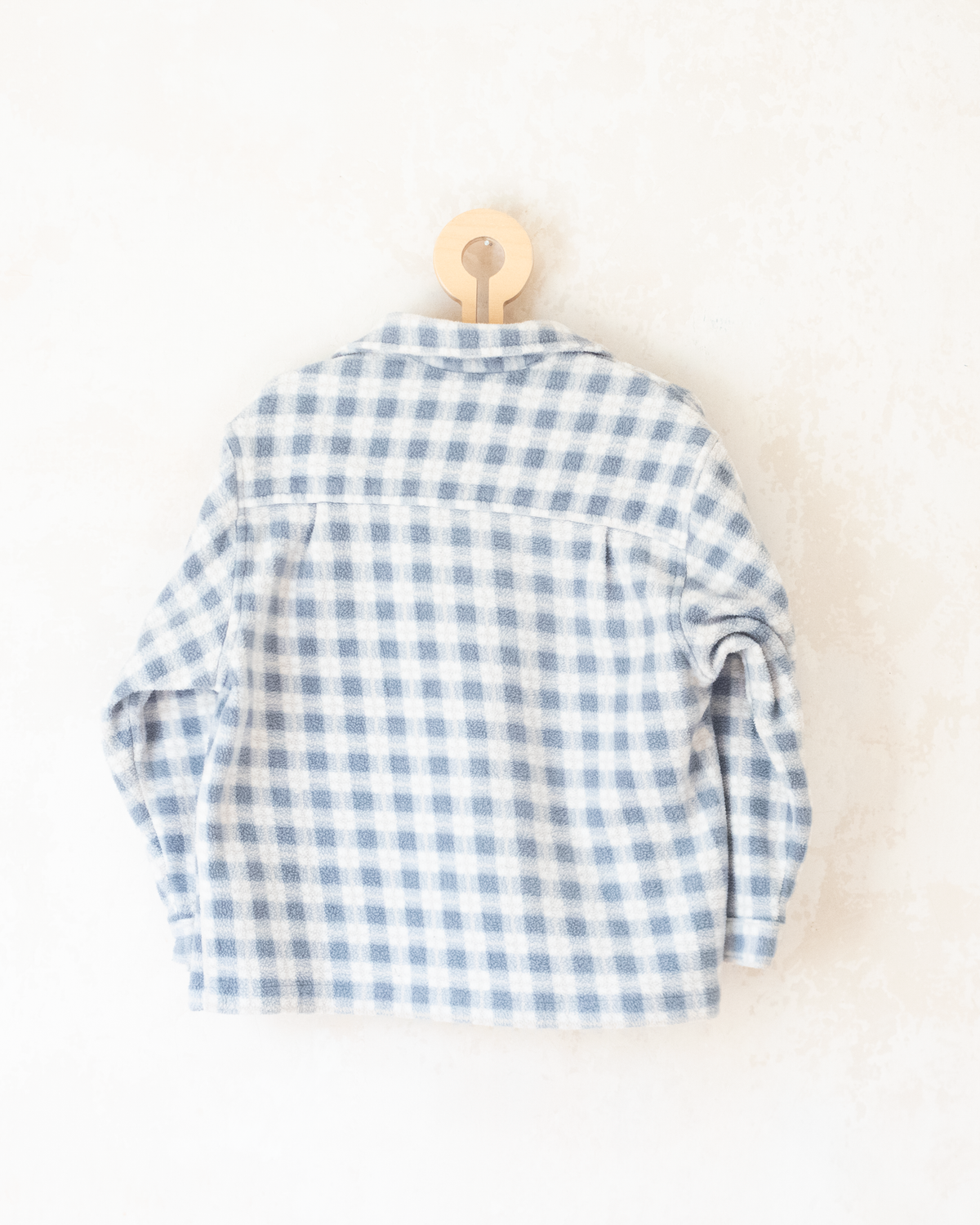 Plaid brass shirt with the king in the bar | 4-5 years