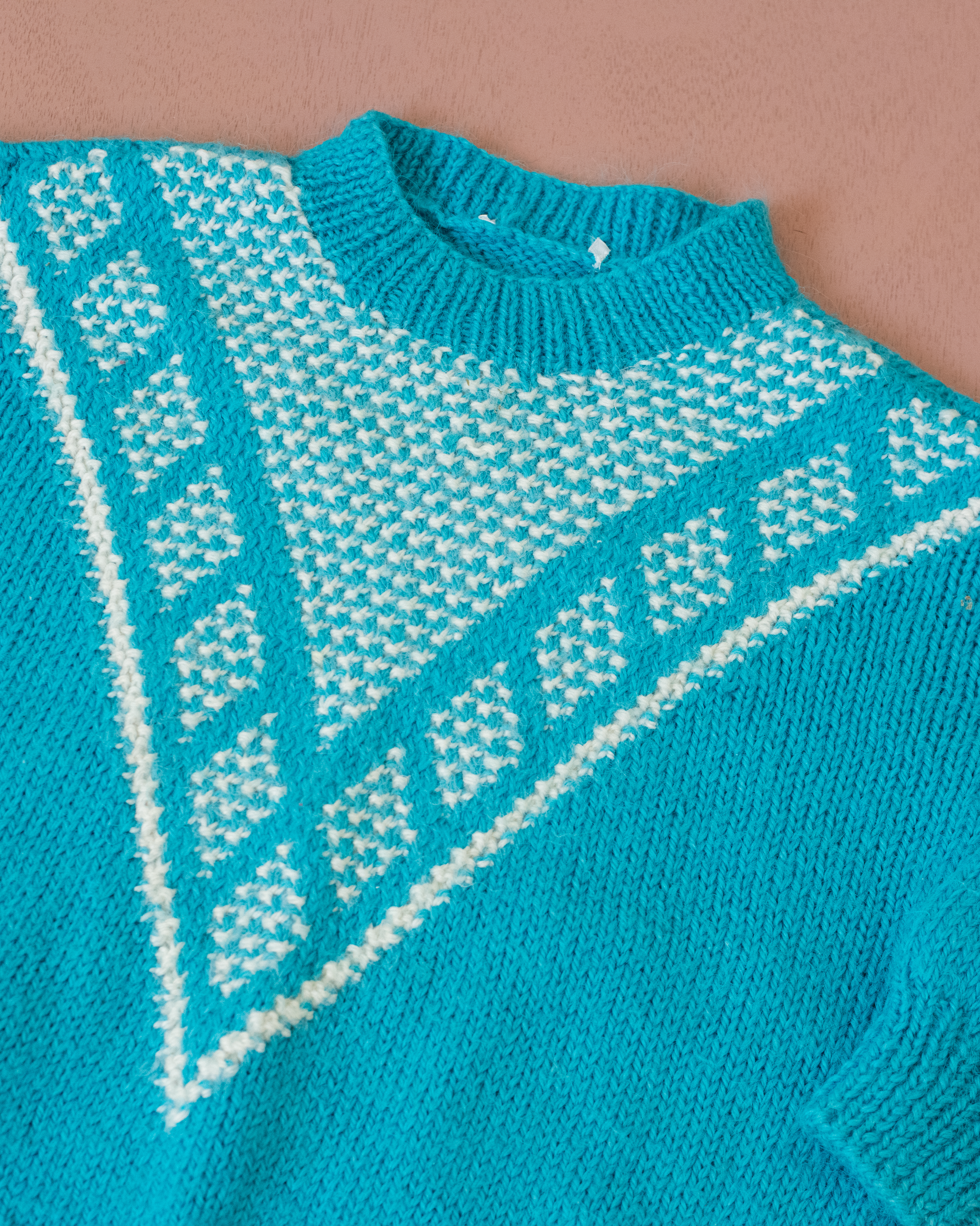 סריג טורקיז עם מעוינים לבנים | 2-3 שנים