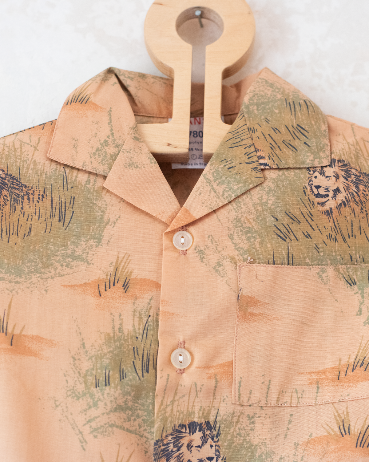 Pink button-up shirt with lions | French deadstock | 18-24 months