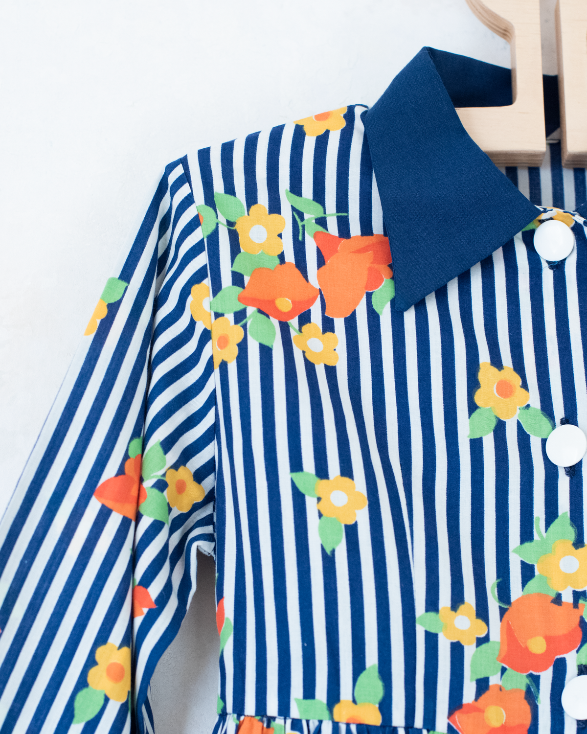 French dress with stripes and flowers from the Sixties | 5-6 years