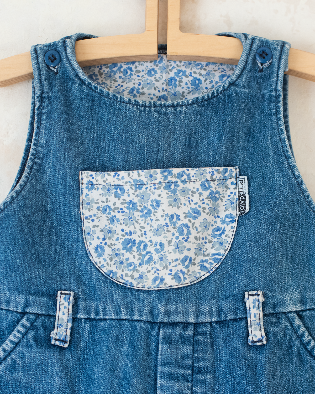 Denim overalls with floral pocket | 4-5 years