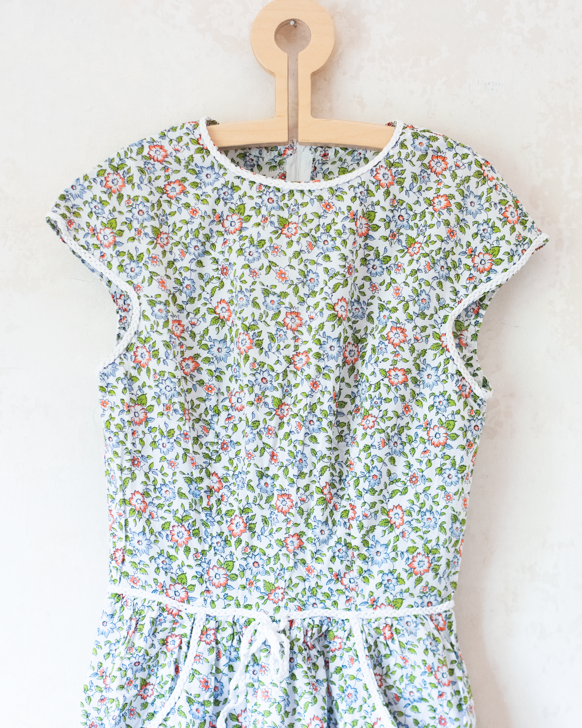Floral dress with pockets | French deadstock from the 70s | 12-14 years