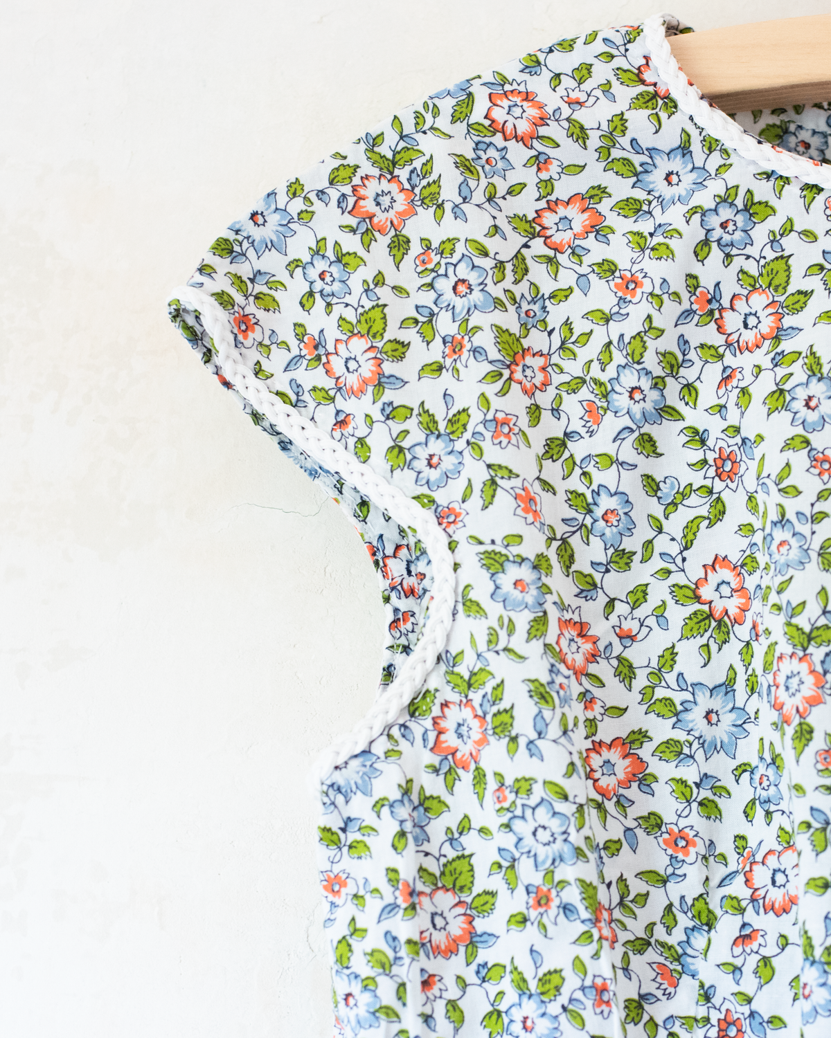 Floral dress with pockets | French deadstock from the 70s | 12-14 years