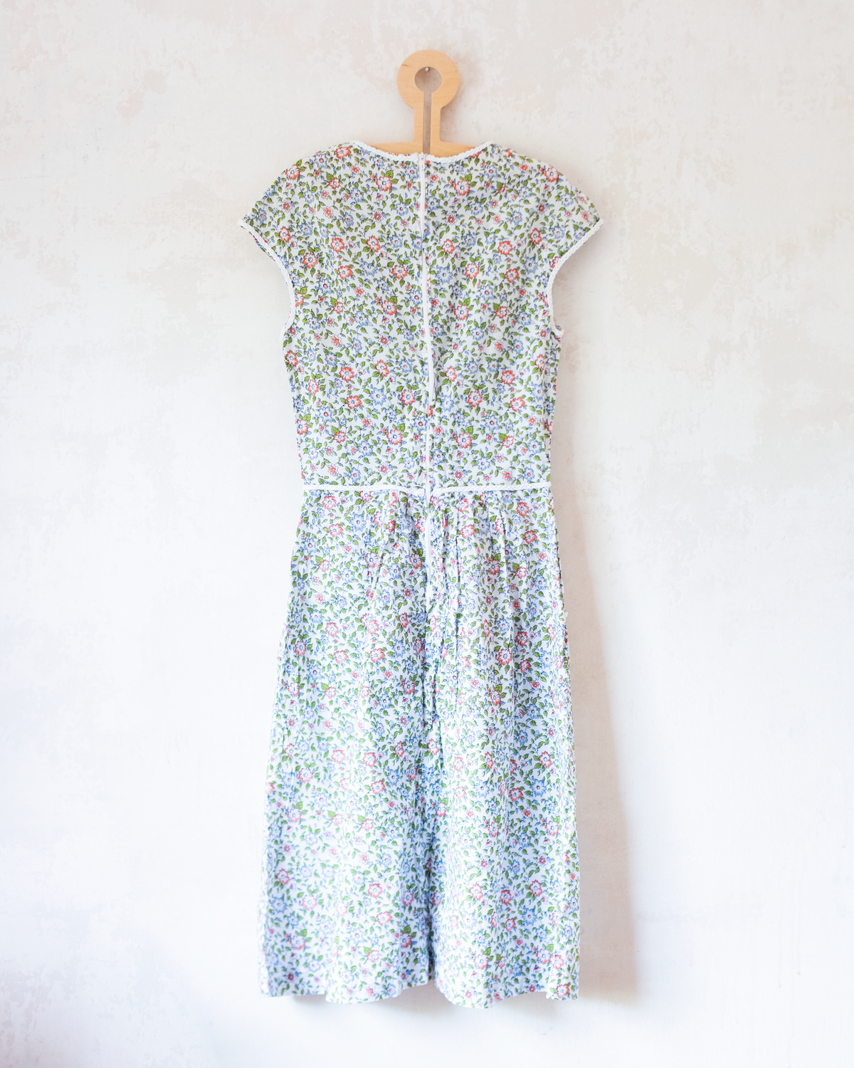 Floral dress with pockets | French deadstock from the 70s | 12-14 years