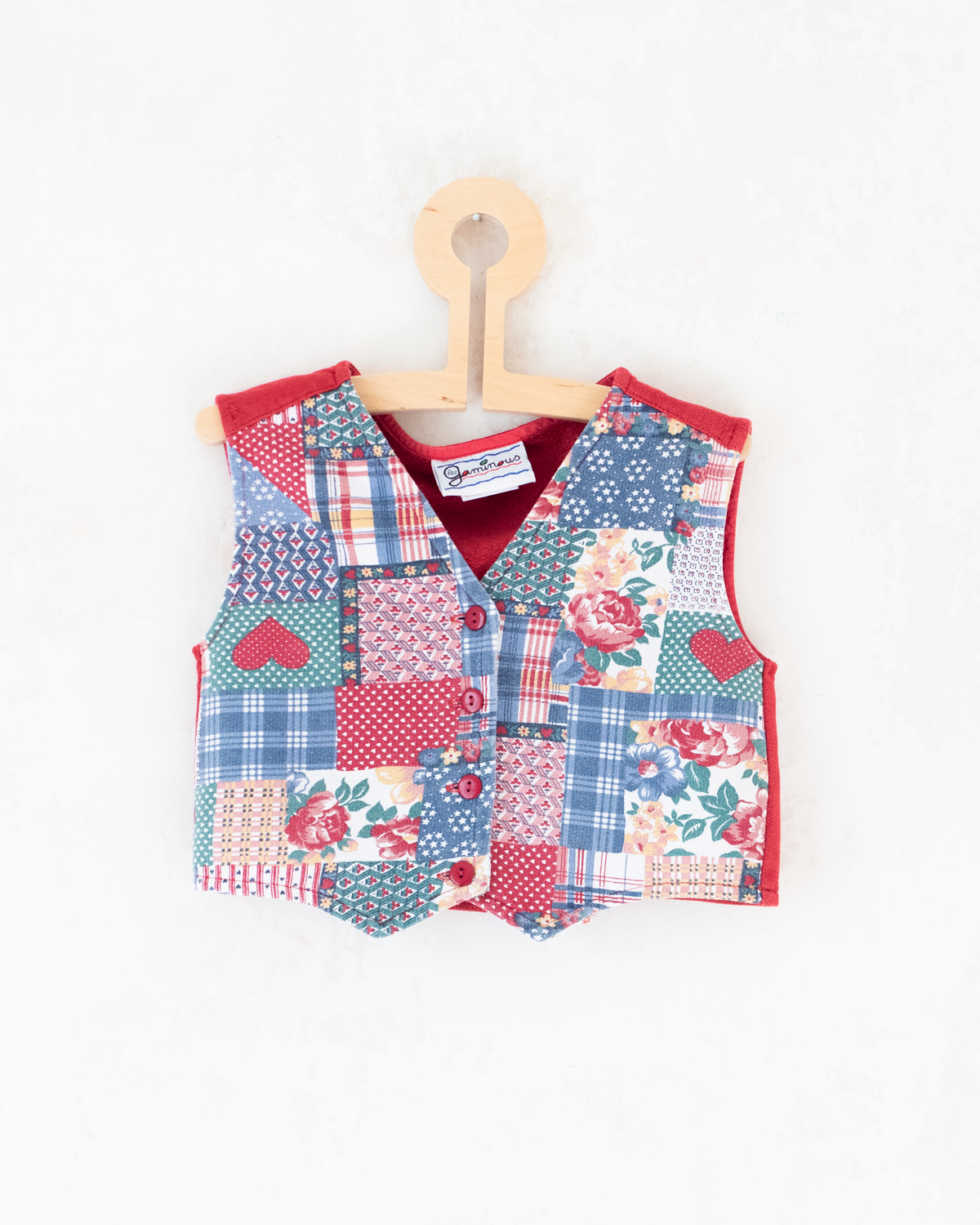Colorful vest with flowers and hearts | 3-4 years