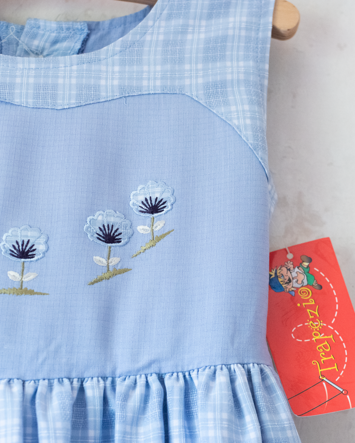 Light blue plaid dress with embroidered flowers | Spanish deadstock | 5-6 years