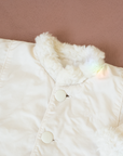 מעיל לבן עם פרווה מבית איב סאן לורן | 12-18 חודשים