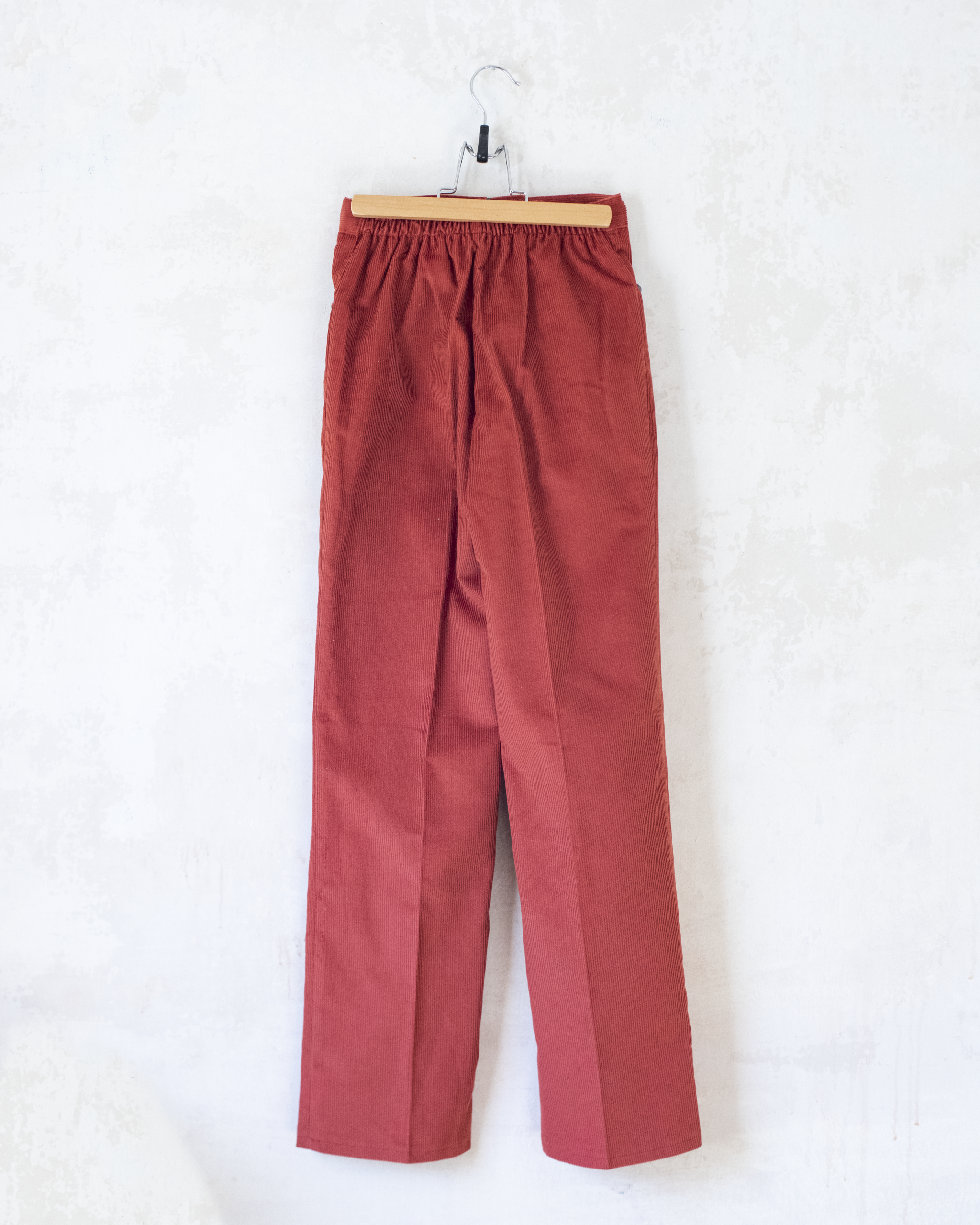 מכנסי קורדרוי בצבע חמרה מהסבנטיז | 10-11 שנים