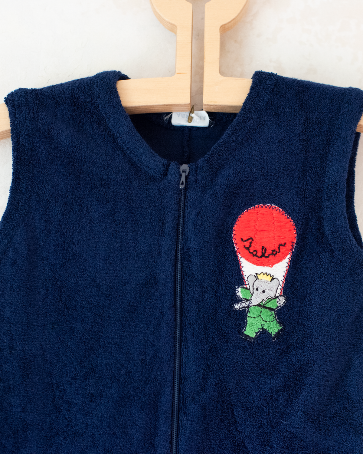 Terry cloth overall with a Babar the King and parachute embroidery | French Deadstock from the 70's | 2-3 years