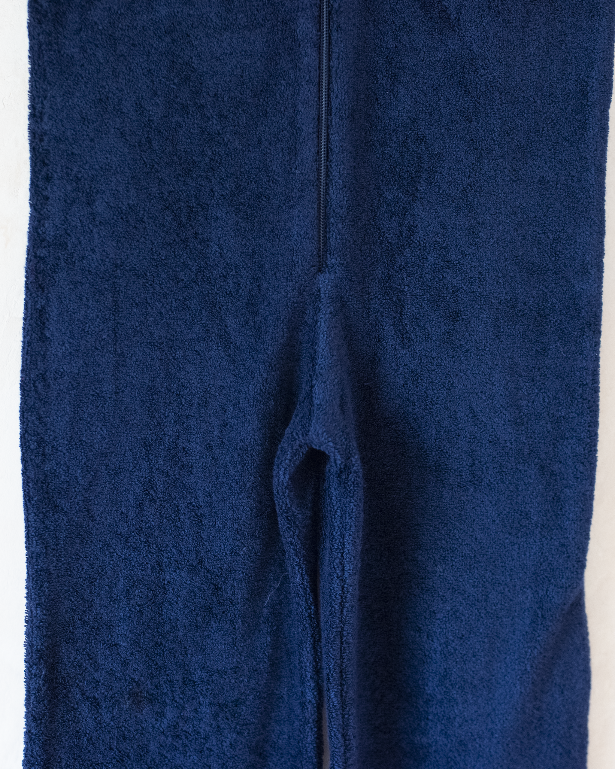 אוברול מבד מגבת עם רקמה של המלך בבר ומצנח | דד סטוק צרפתי מהסבנטיז | 2-3 שנים