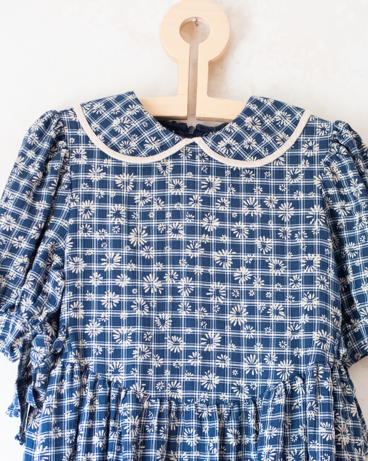 Gorgeous floral viscose dress | 7-8 years