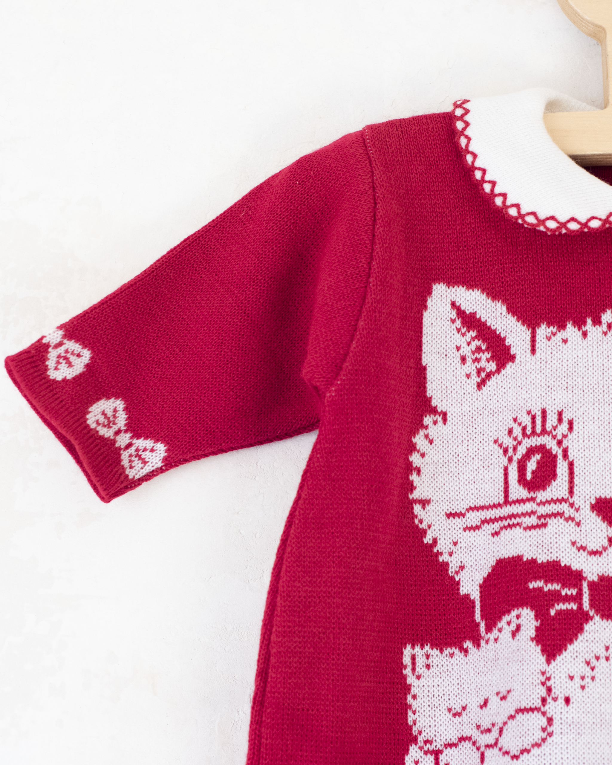 אוברול סרוג אדום עם חתולים | דד סטוק ספרדי | 3-6 חודשים