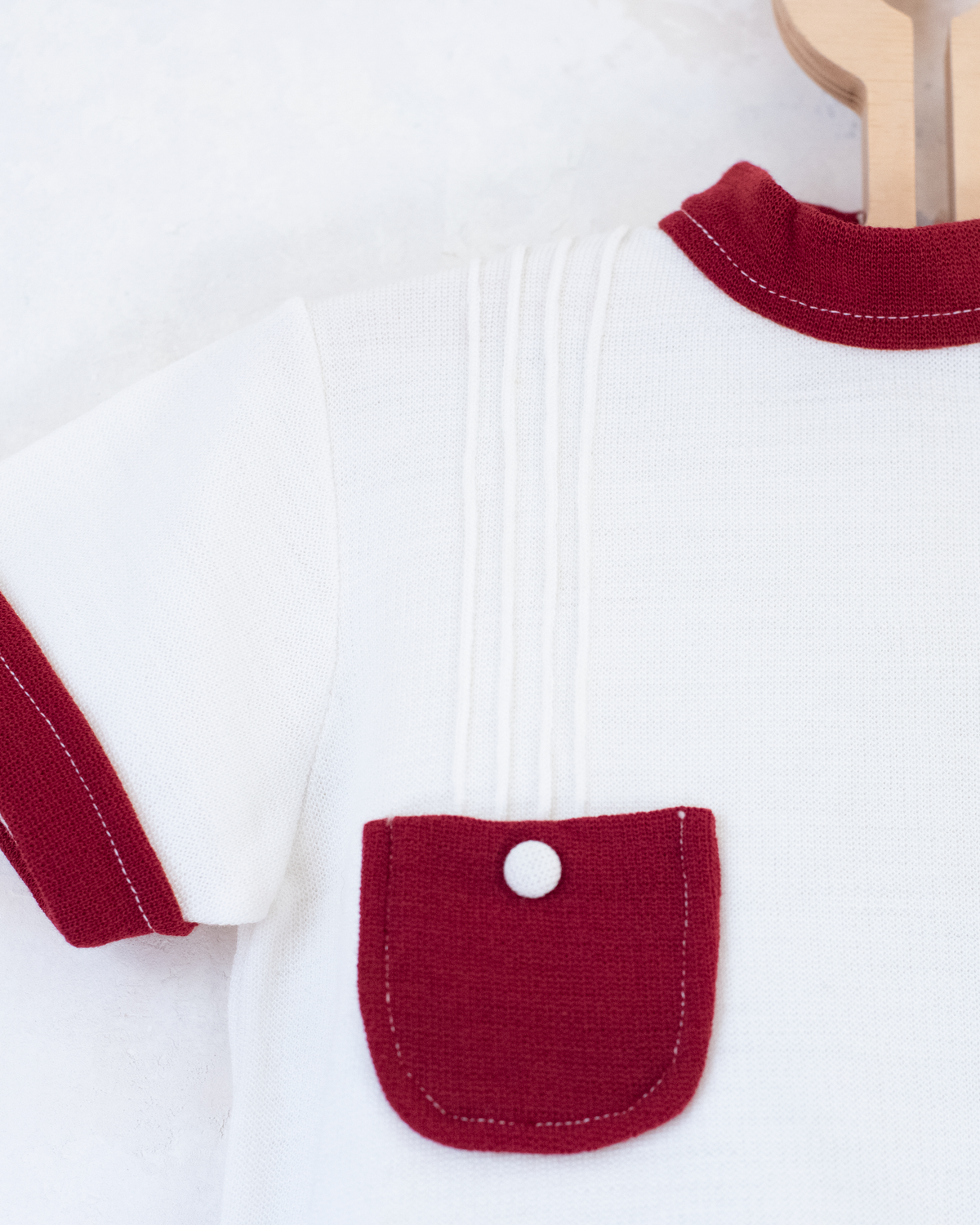 Red and white set from the 70s | Dead stock from Belgium | 5-6 years
