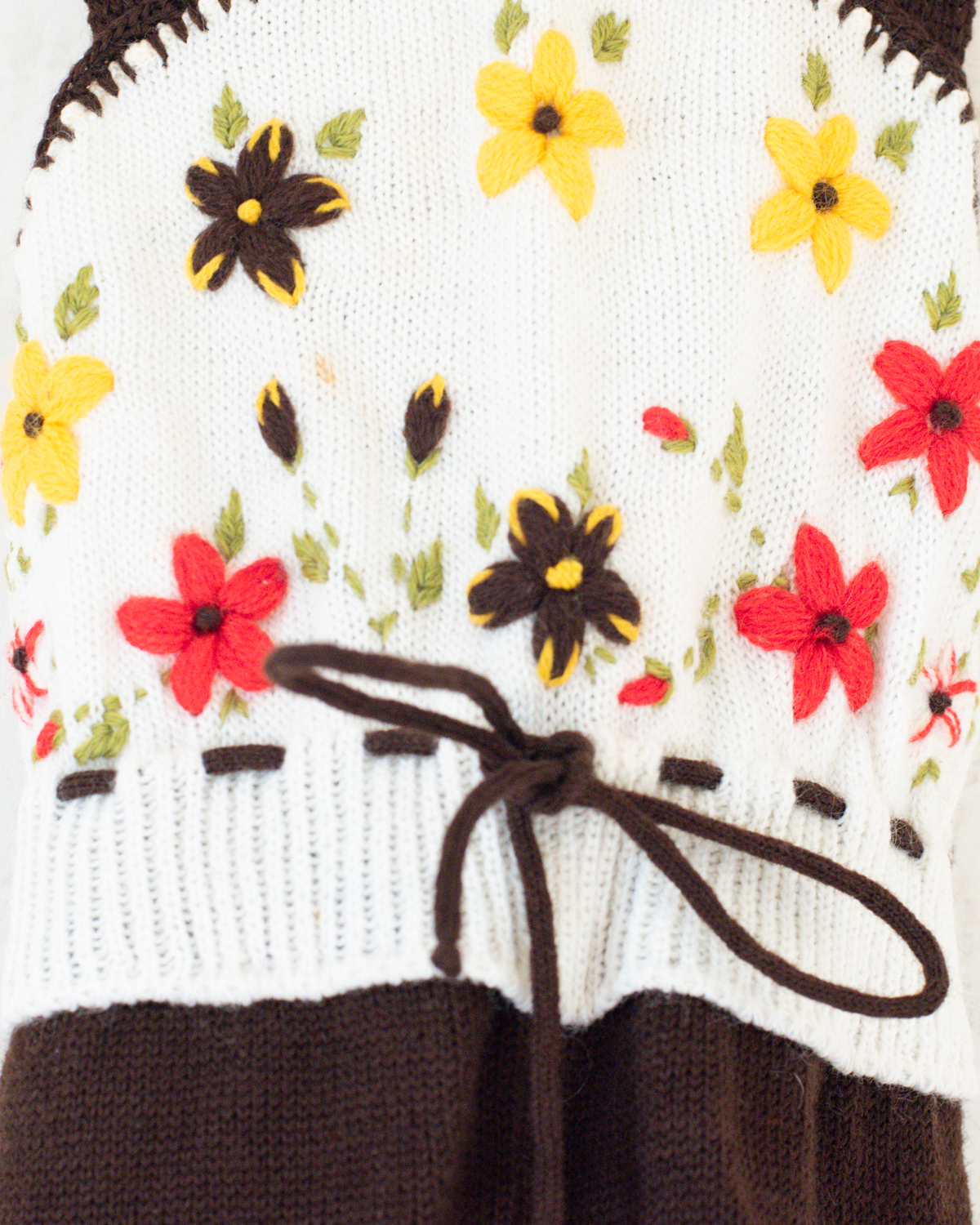 Brown knitted romper with flowers and plaid | Italian deadstock | 2-3 years