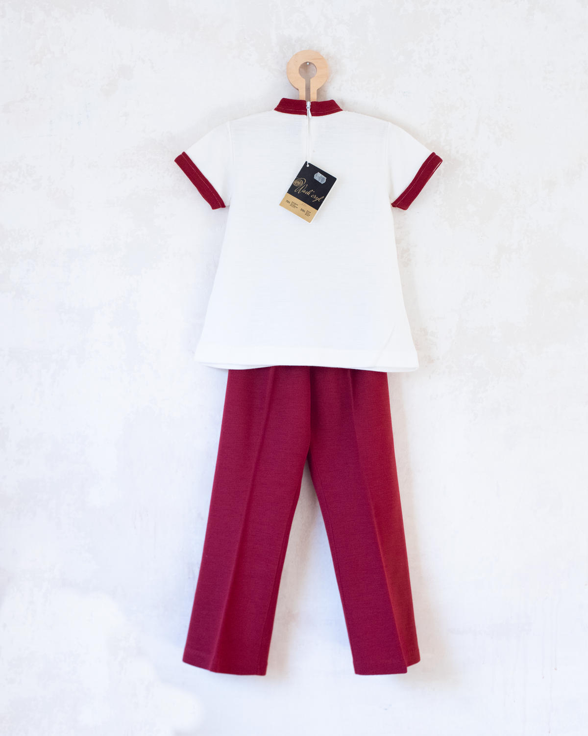 Red and white set from the 70s | Dead stock from Belgium | 5-6 years