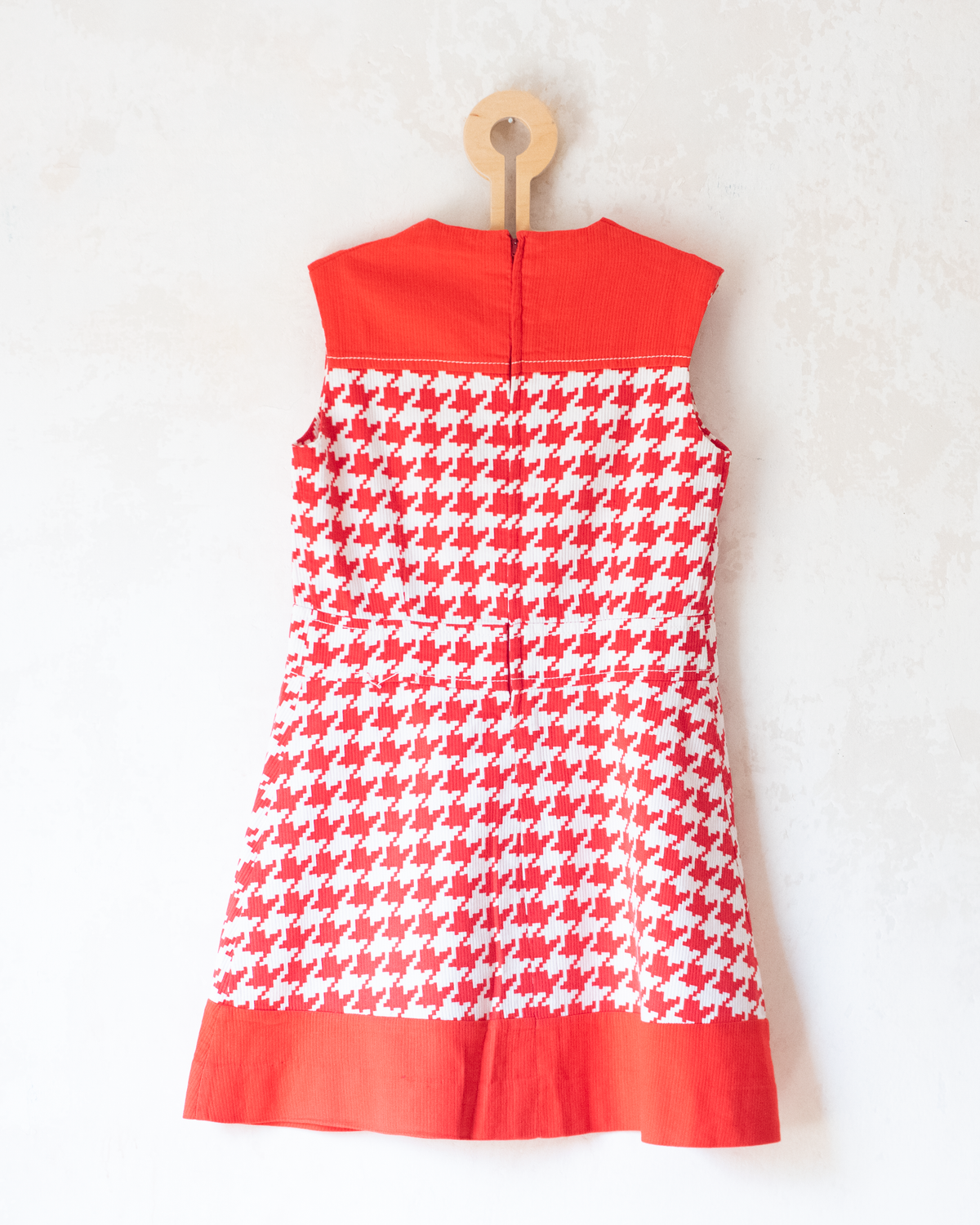 Pepita dress, red, white and flowers | 6-7 years