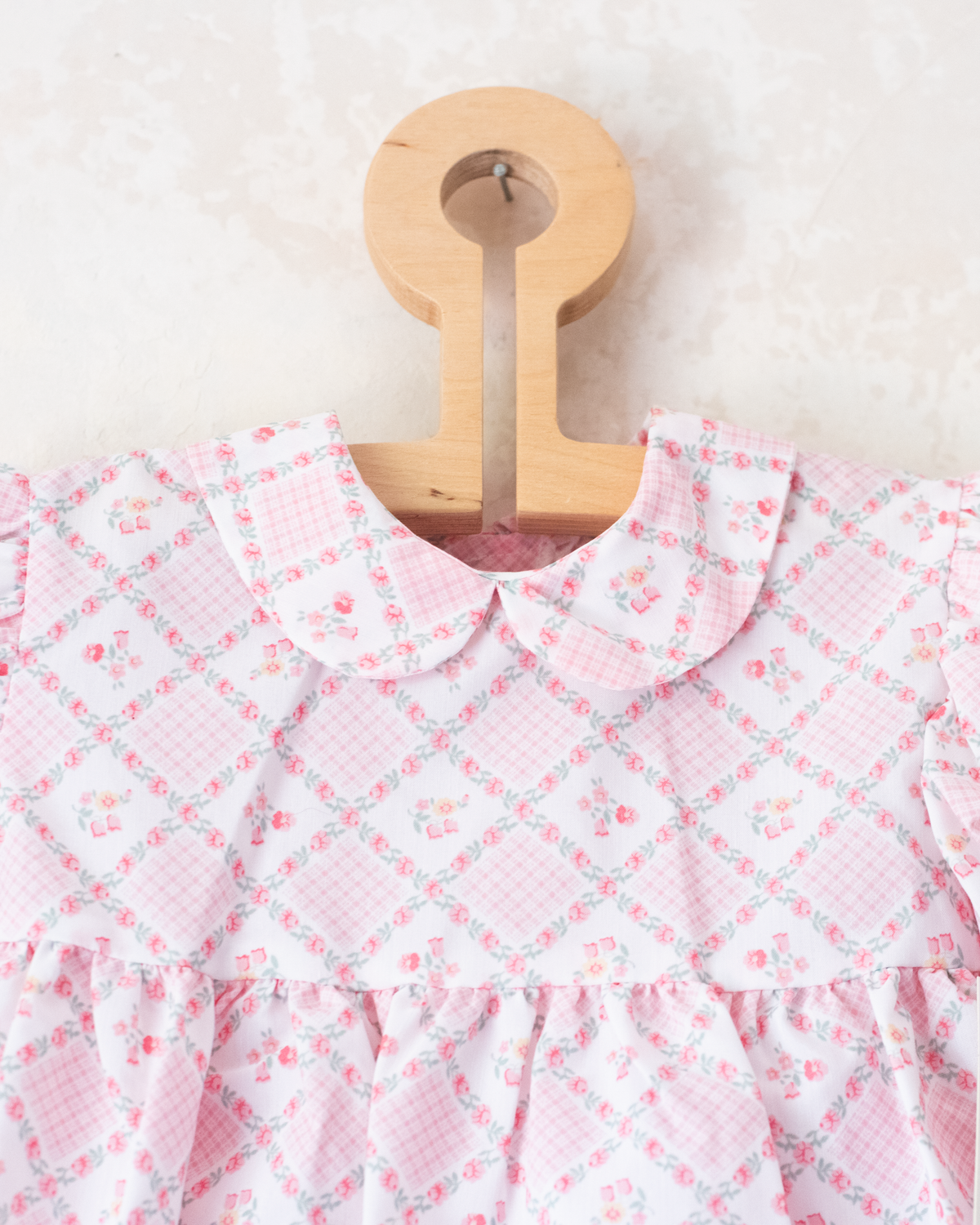 Pink floral and checkered dress | Deadstock from Spain | 18-24 months