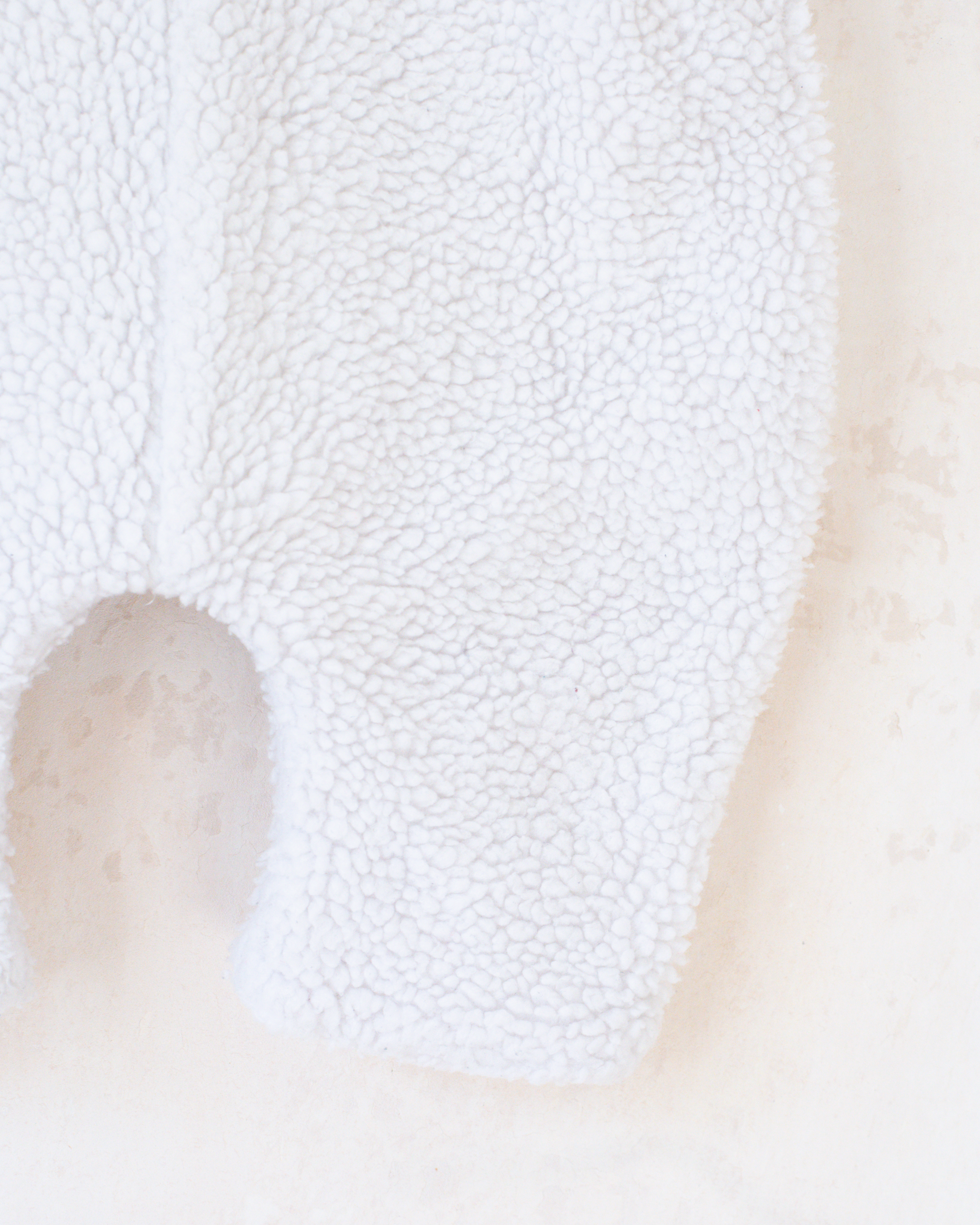 אוברול פרוותי לבן מבית איב סאן לורן | 3-6 חודשים