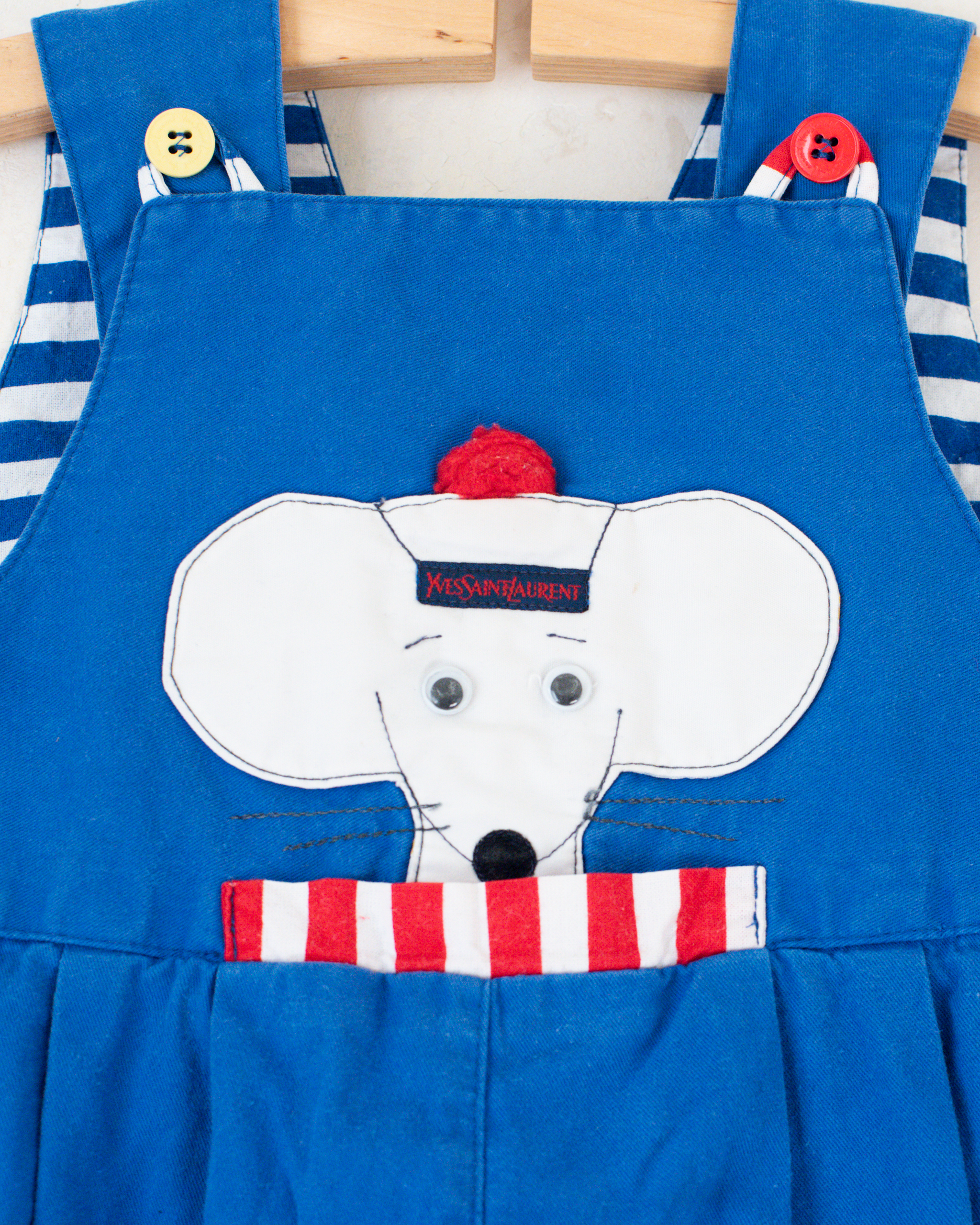 אוברול אייקוני עם עכבר מבית איב סאן לורן | 18-24 חודשים