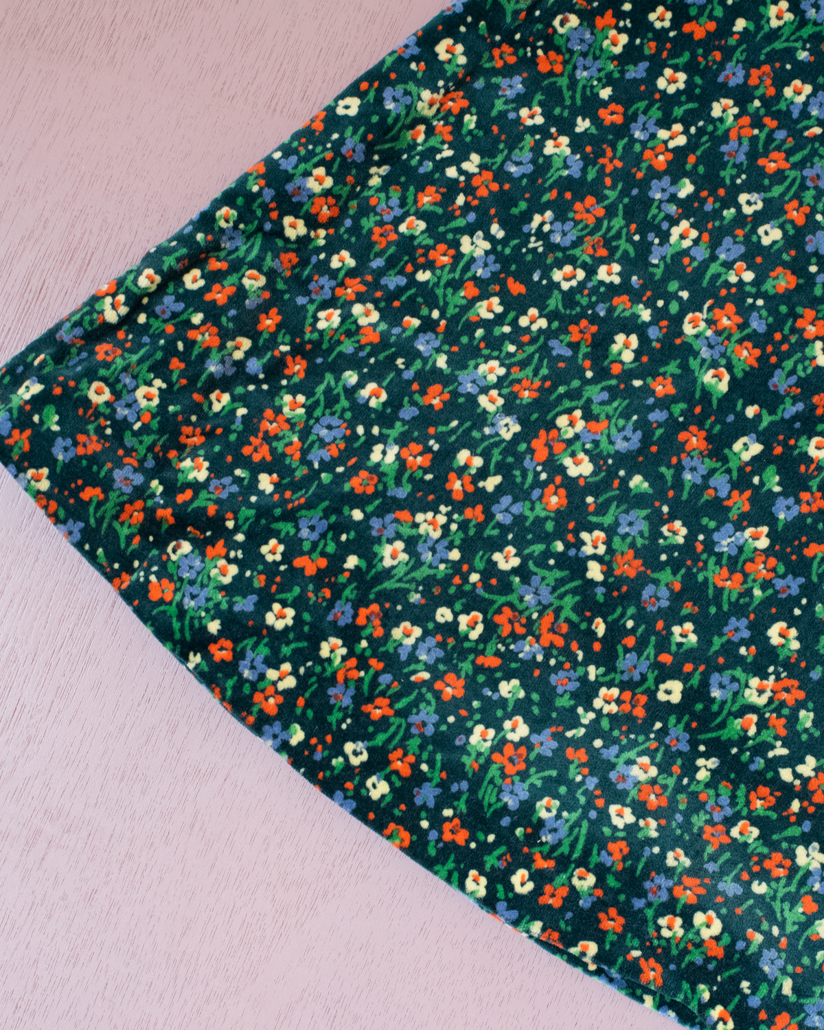 Floral velvet set | Belgian dead stock from the 70s | 5-6 years