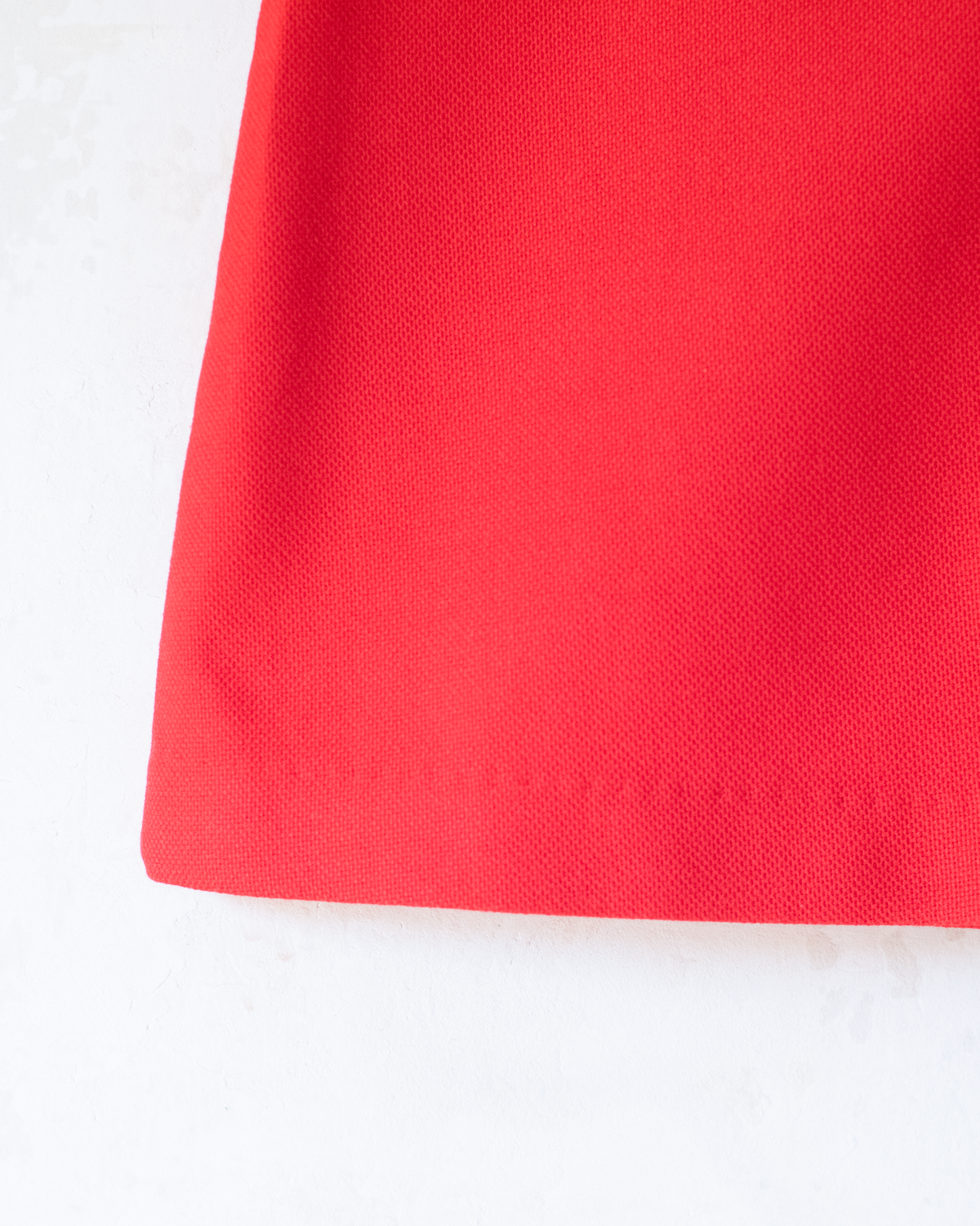 Red Seventies skirt with flower buttons | 8-9 years 