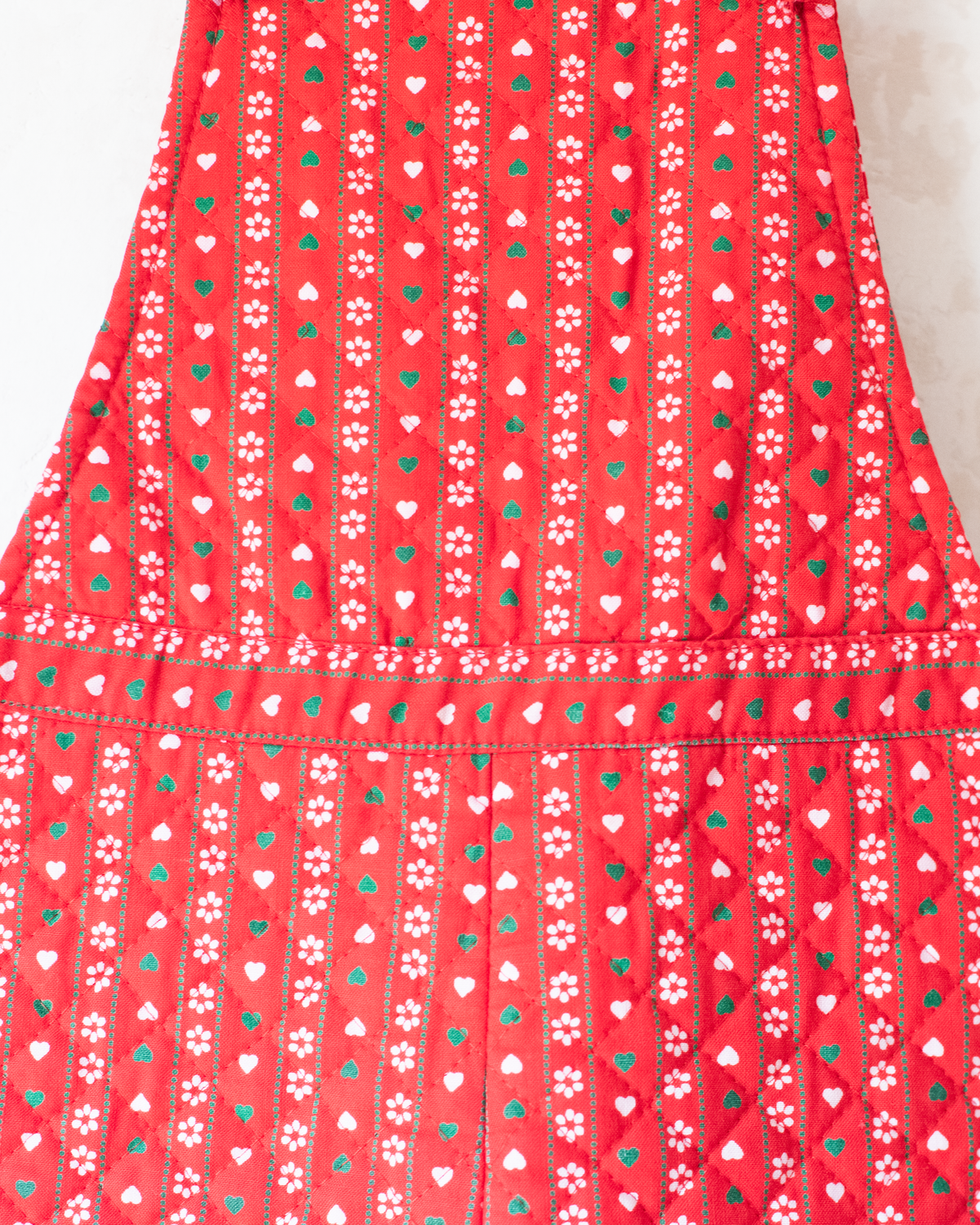 Italian cardigan and sarafan set in red with flowers and hearts | 9-10 years