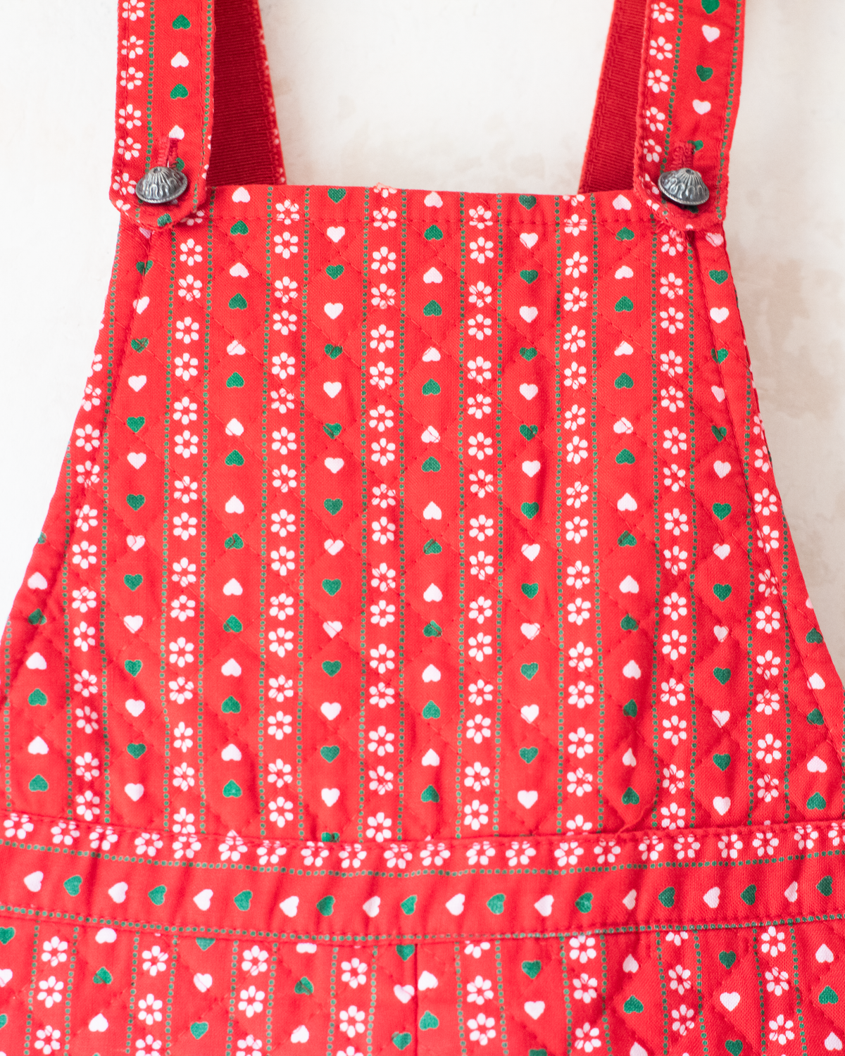 Italian cardigan and sarafan set in red with flowers and hearts | 9-10 years