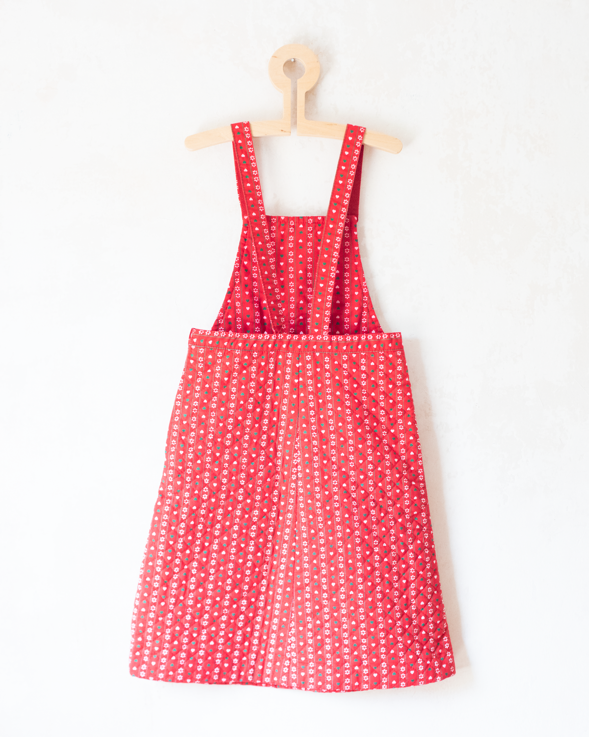 Italian cardigan and sarafan set in red with flowers and hearts | 9-10 years