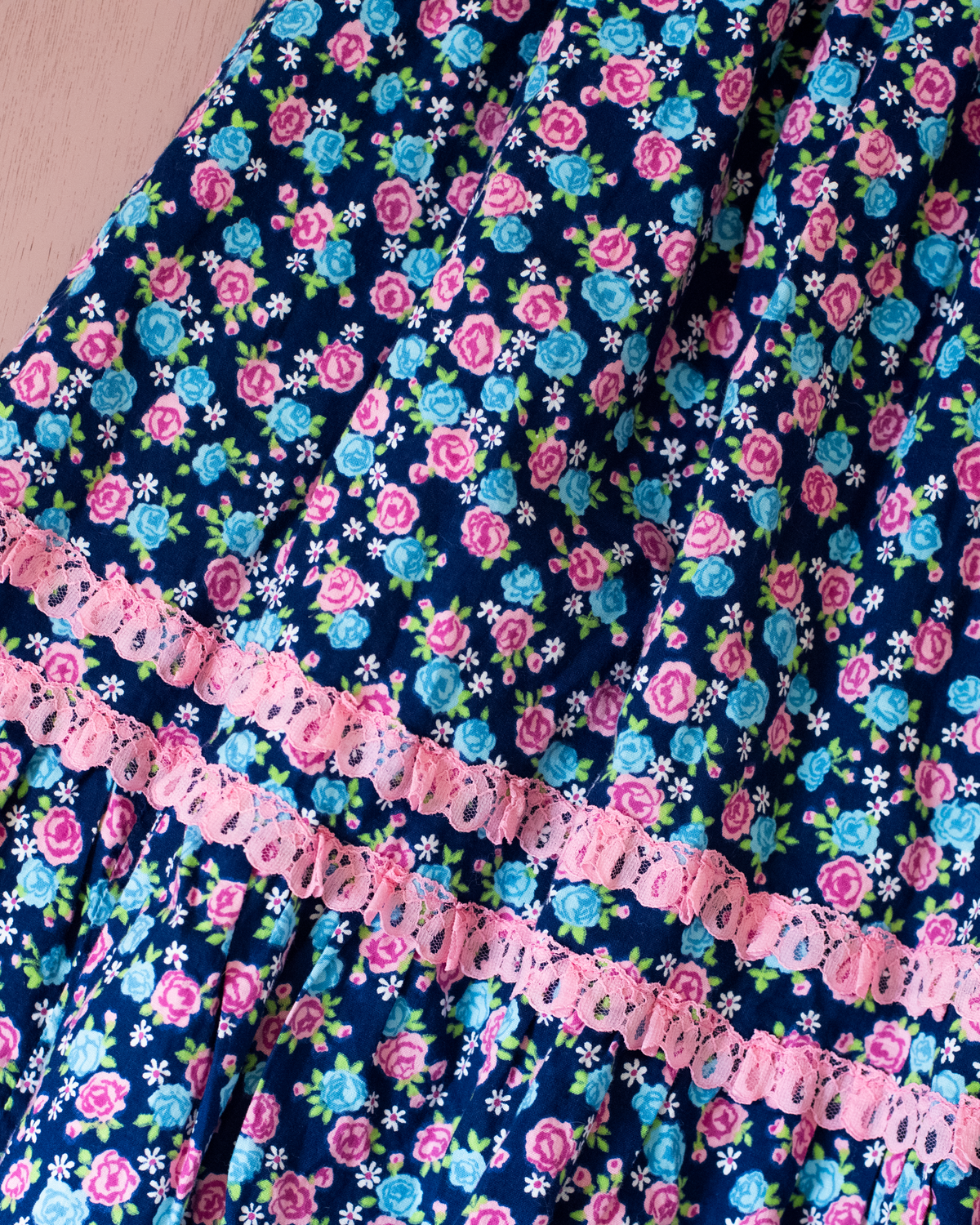 Floral maxi dress with pink lace | 7-9 years