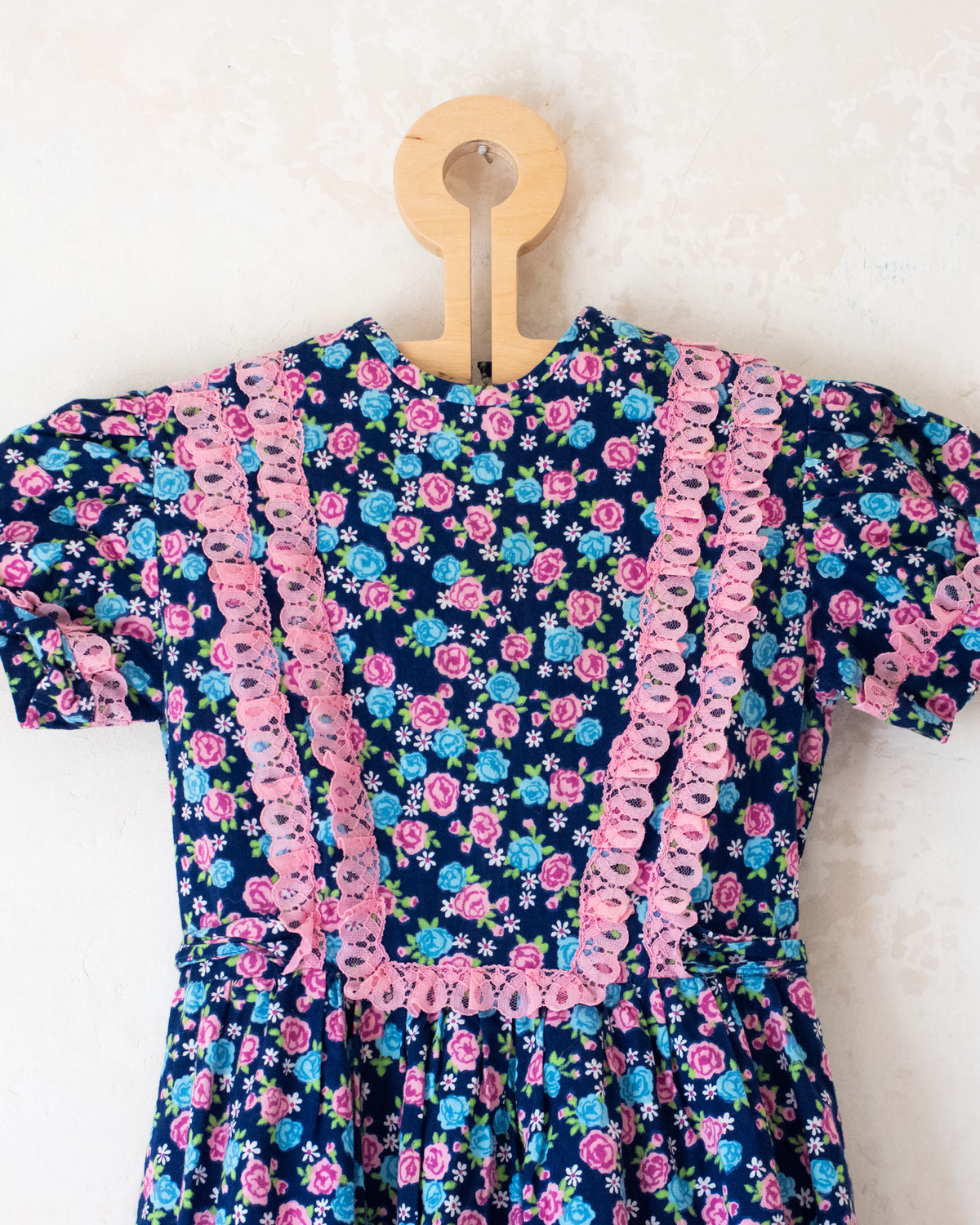 Floral maxi dress with pink lace | 7-9 years