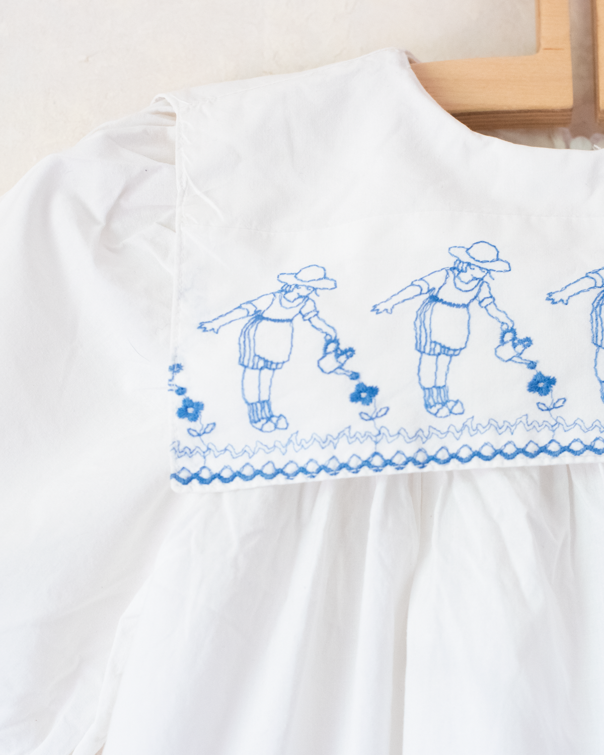 White French dress with floral embroidery for girls | 5-6 years