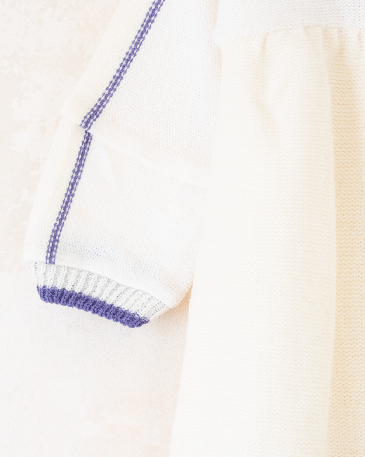 White woolen dress with a bunny and umbrella | 12-18 months