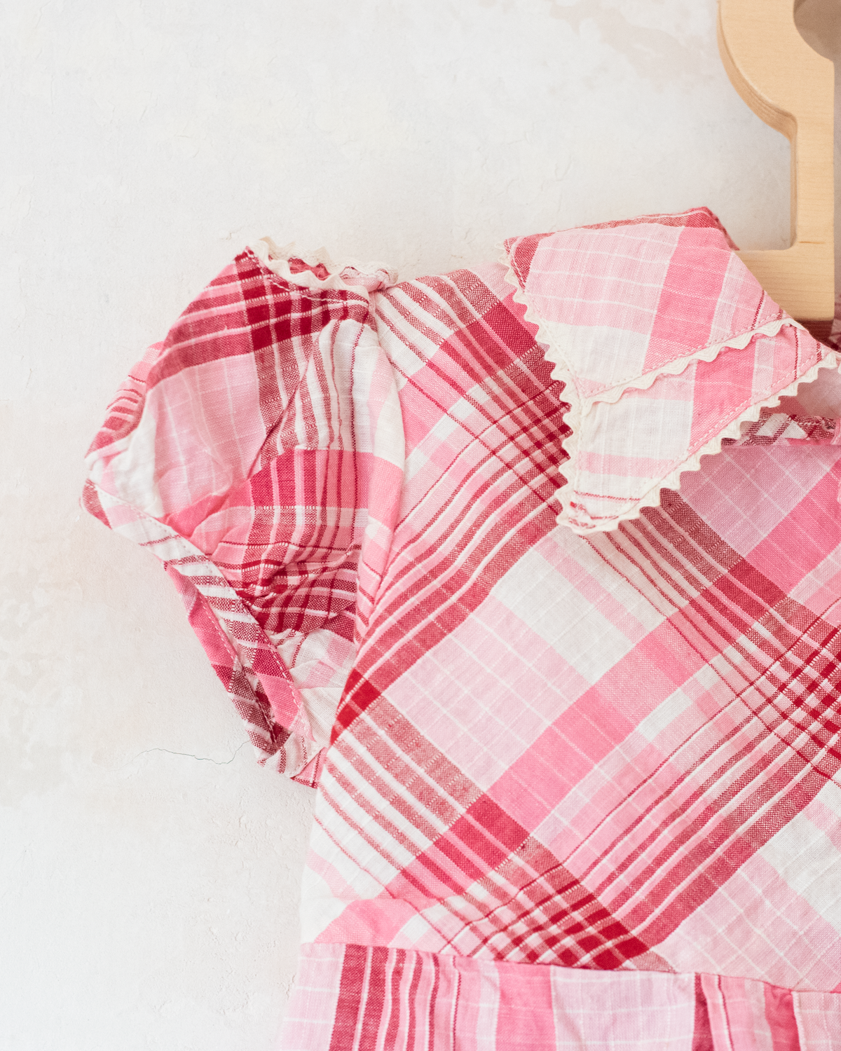 Pink plaid dress from the 60s in France | 18-24 months