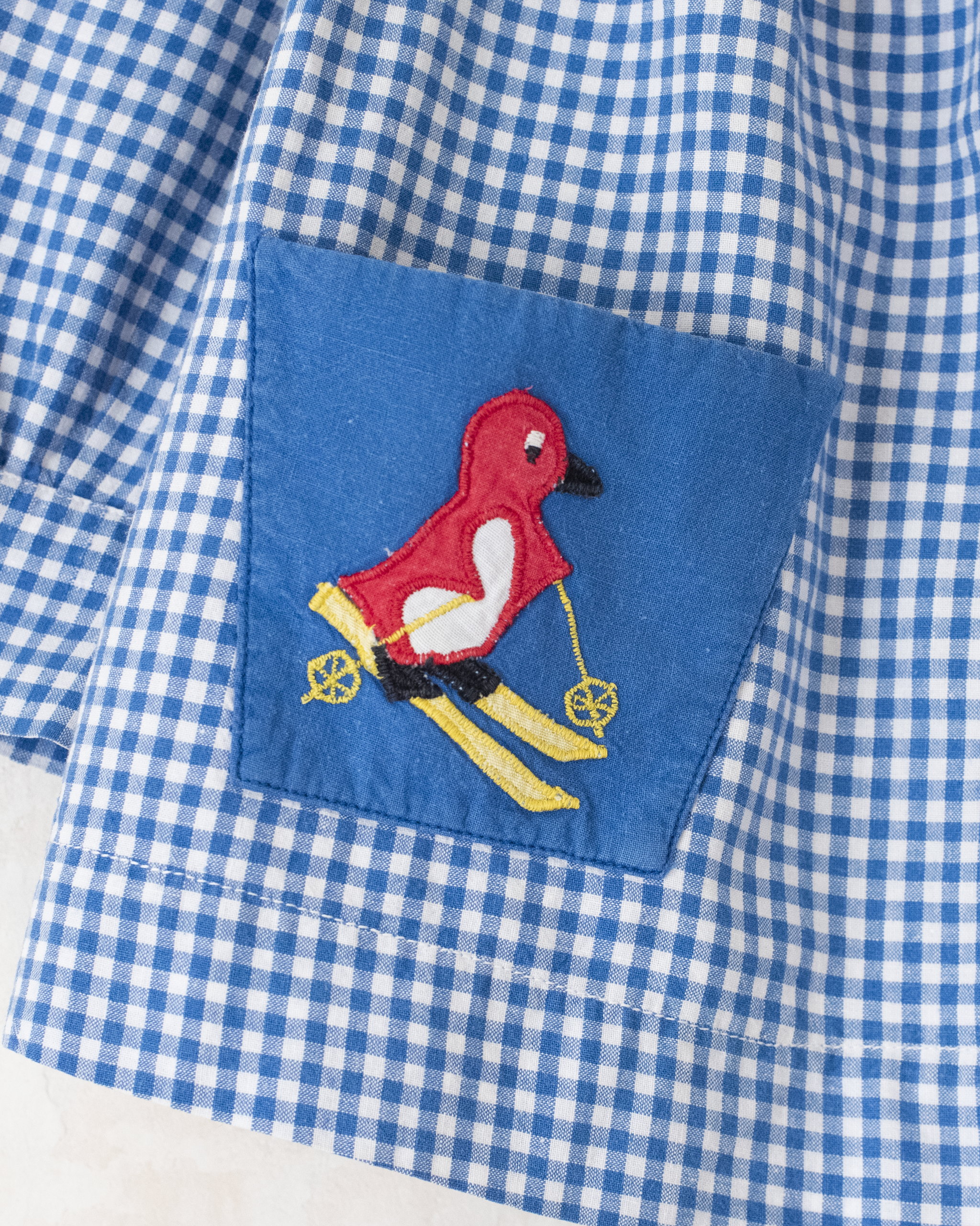 חולצה משובצת מהסיקסטיז עם פינגוונים גולשים סקי | 2-3 שנים