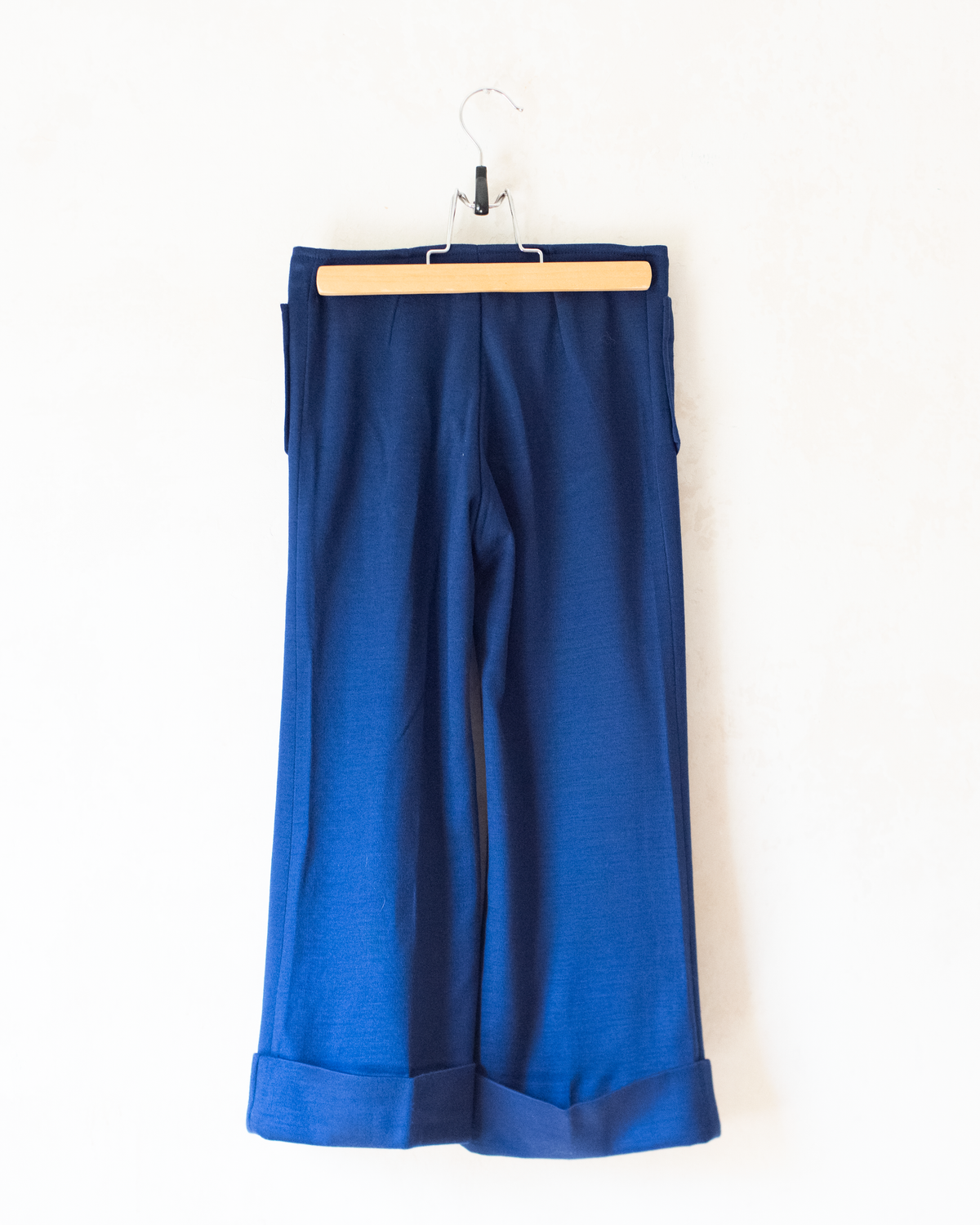 Blue pants with embroidered anchor | Italian deadstock | 8-9 years