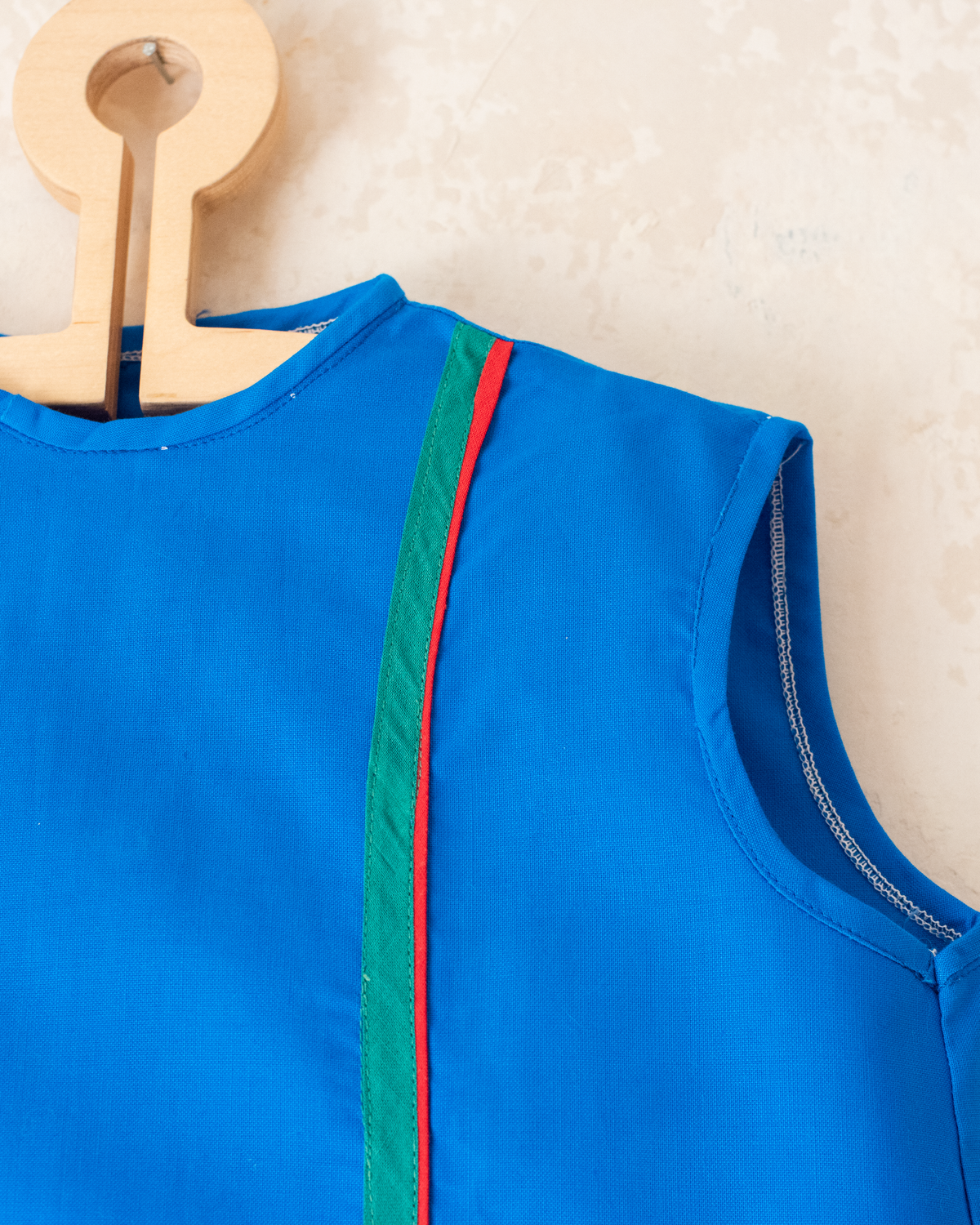 French blue dress with ship's rudder | 5-6 years