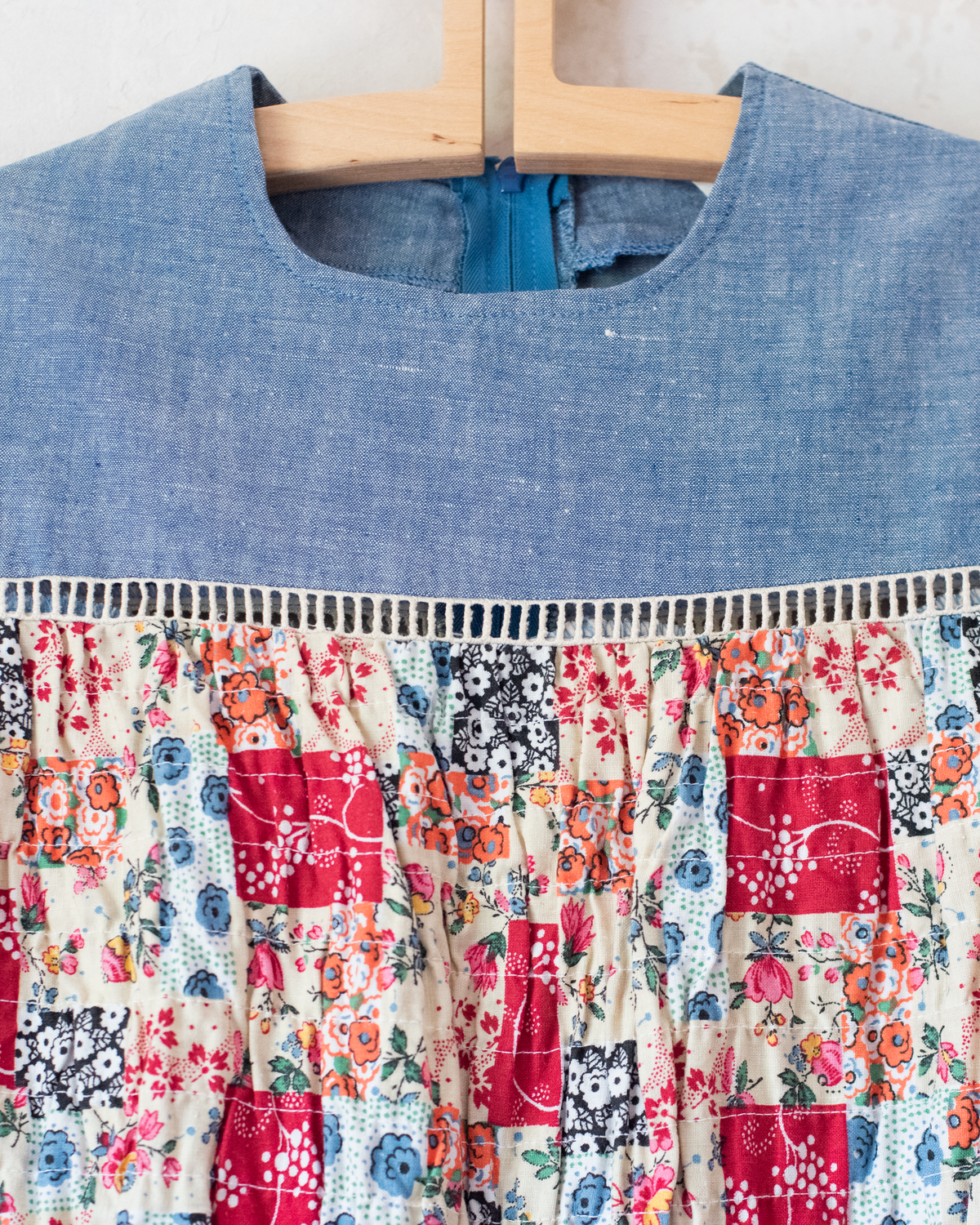 Denim dress with floral patches | French deadstock from the 70s | 13-14 years