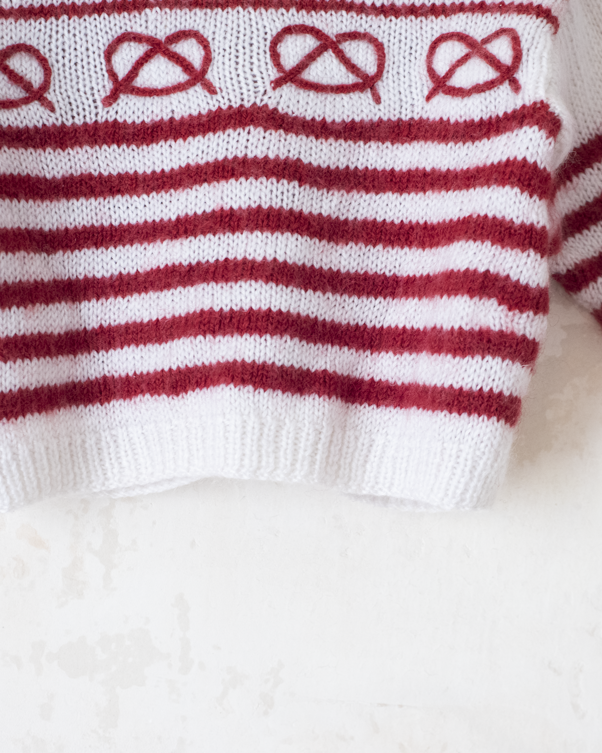 סוודר צמר עם פסים ופרעצלים | 12-18 חודשים