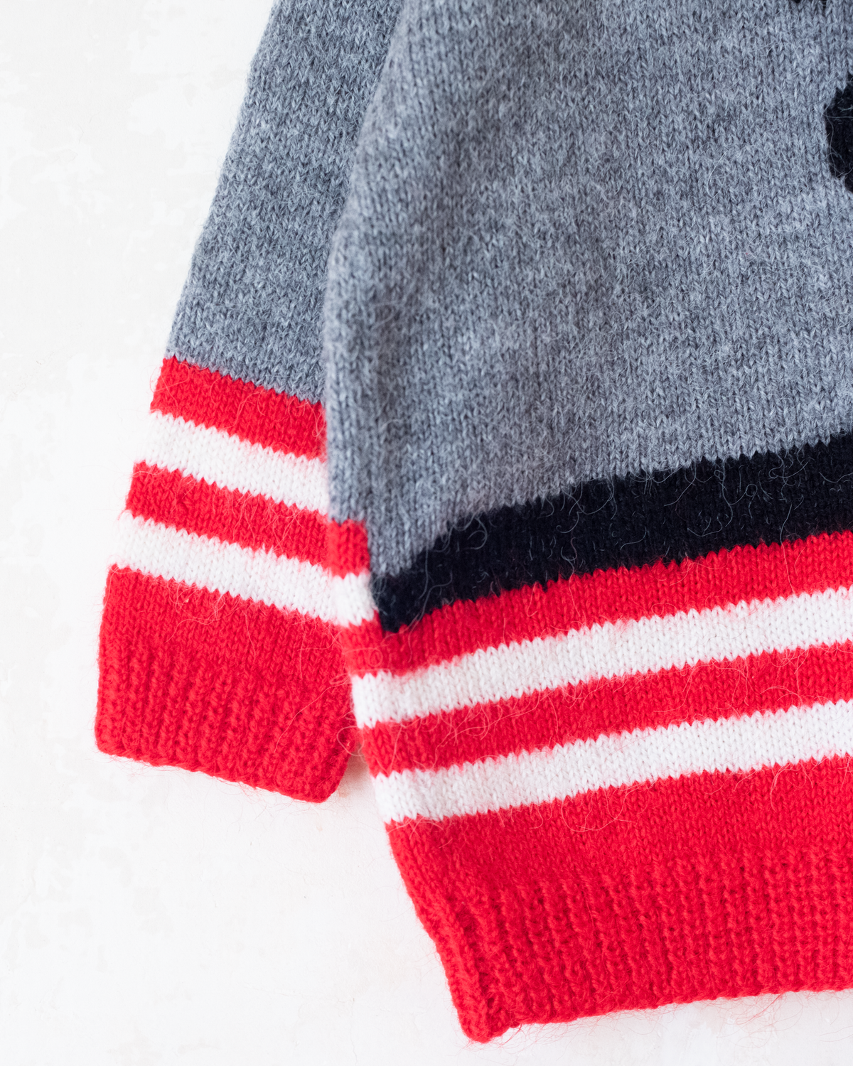 Wool sweater with a Dalmatian dog | 6-7 years