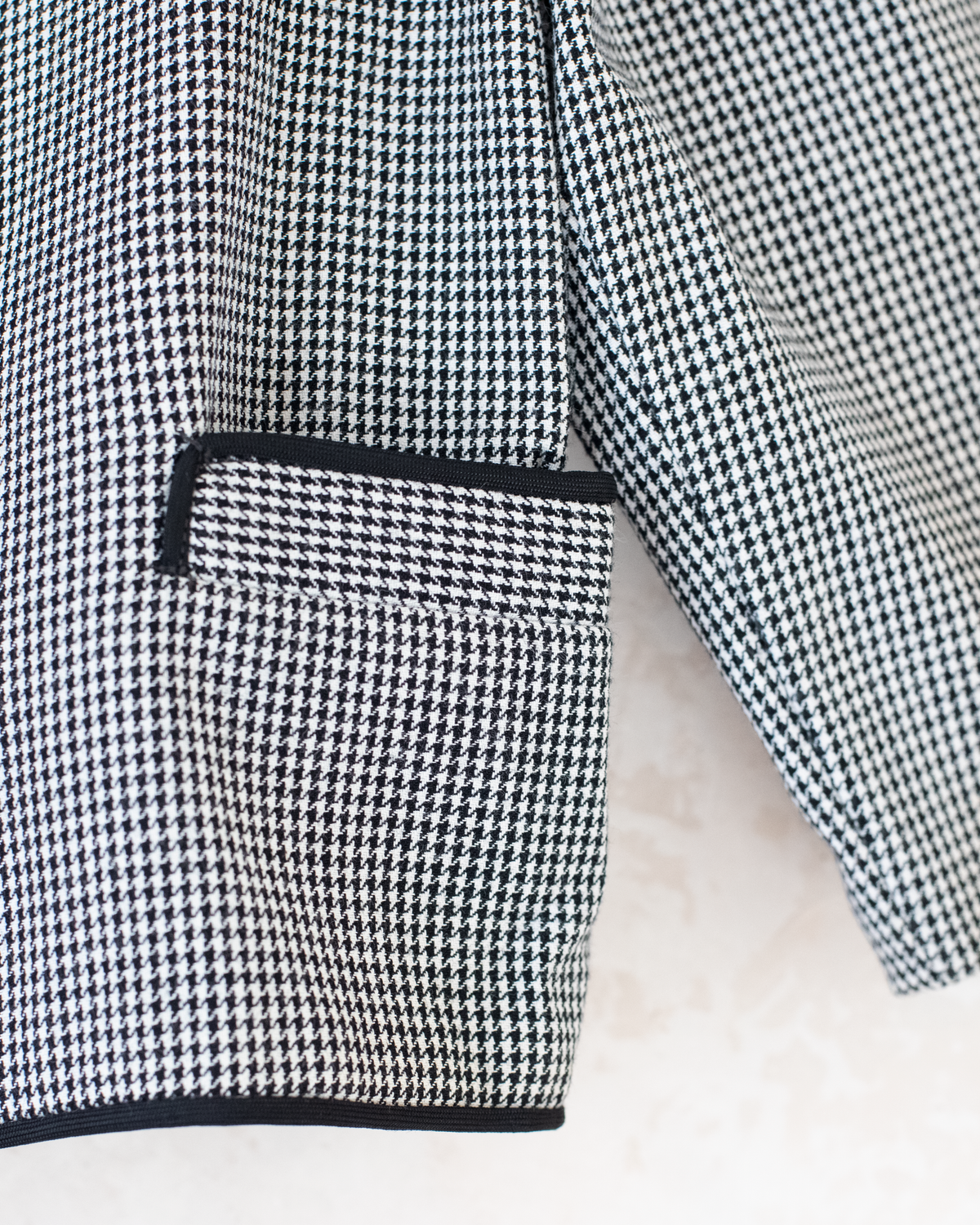 Pepita Tailored Jacket in Black and White | Belgian Dead Stock from the Seventies | 5-6 Years
