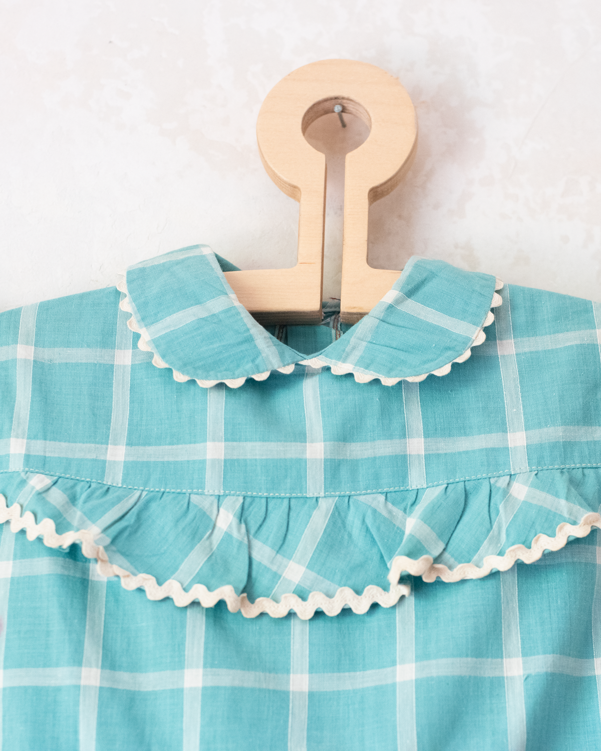 Turquoise plaid dress with ruffles | Deadstock from the 60s | 3-4 years