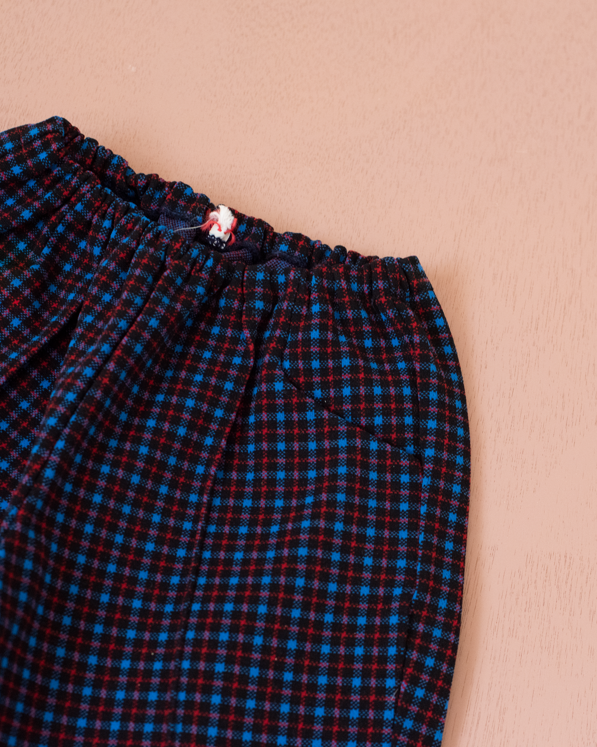 Checked dungarees | 70s French deadstock | 6-7 years