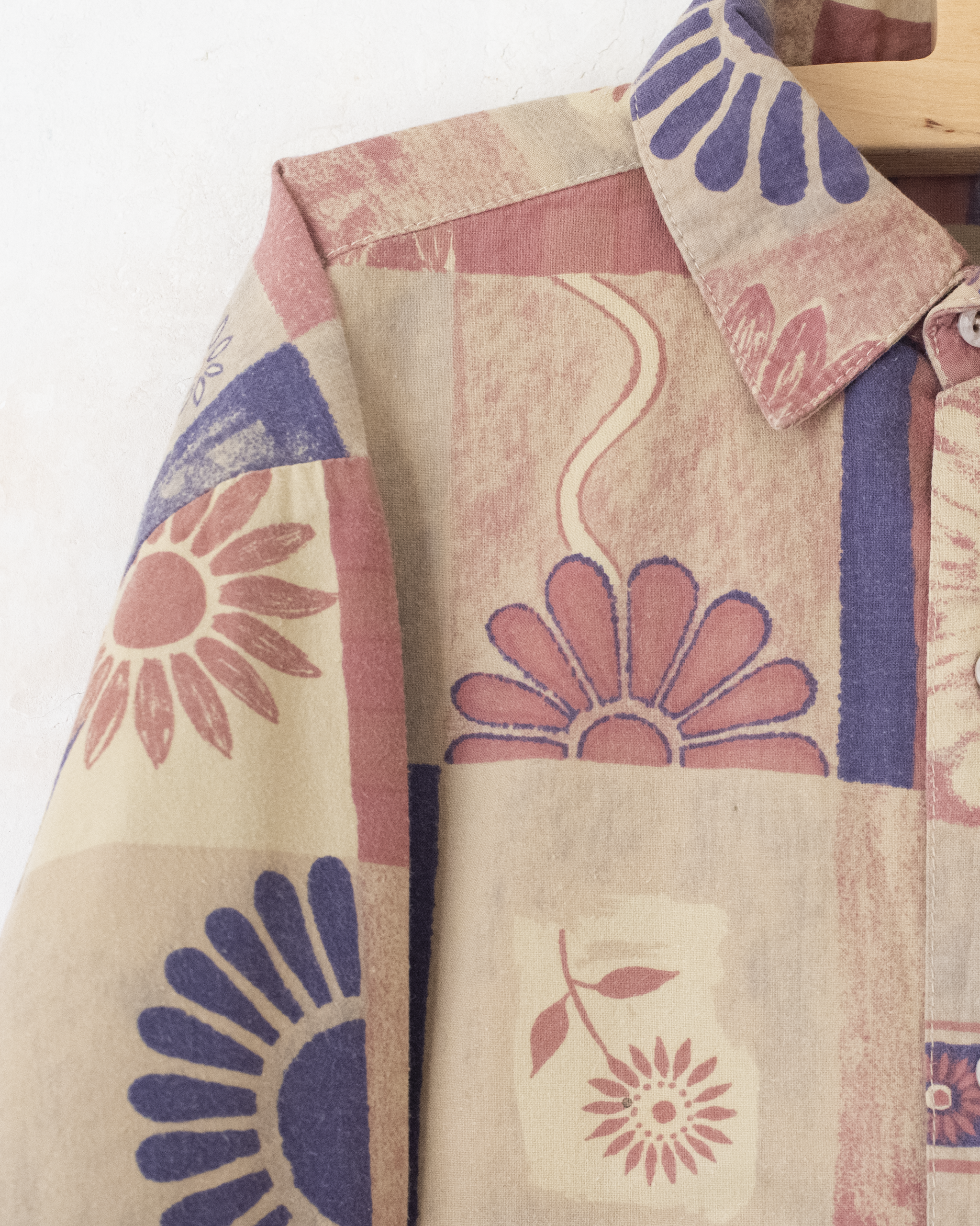 חולצה צבעונית מכופתרת מהאייטיז | 8-10 שנים