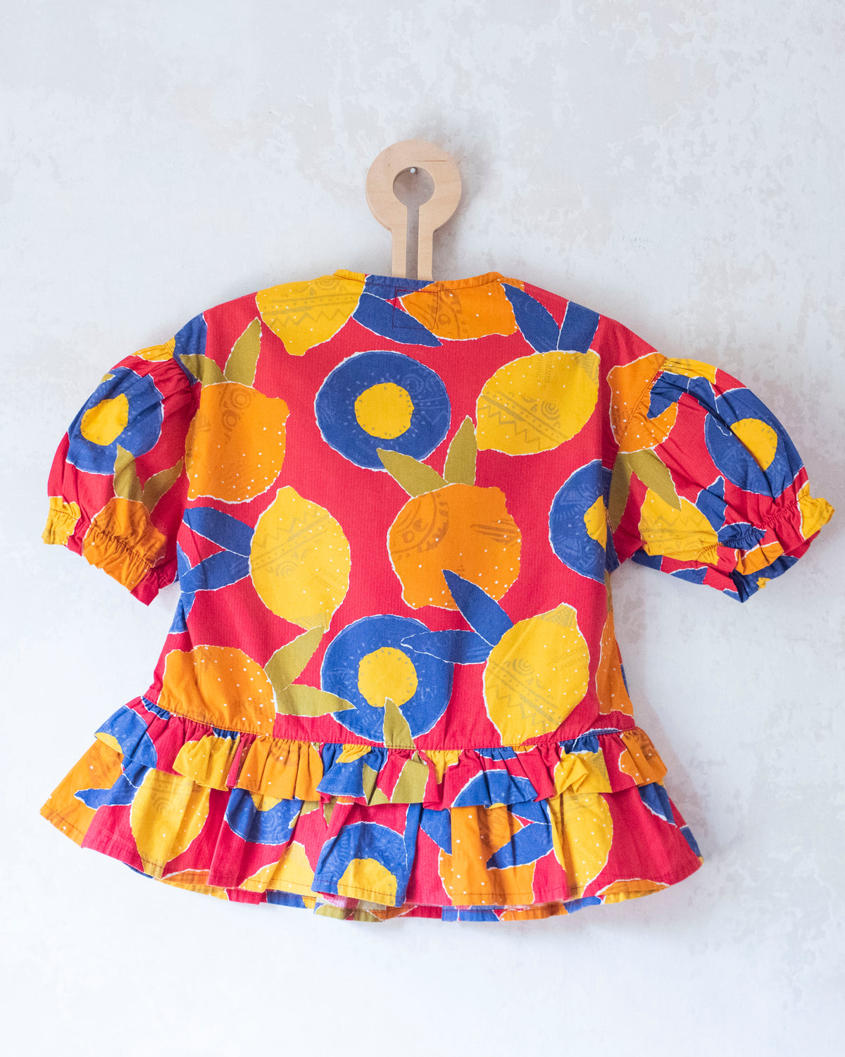 Colorful fruit shirt from the 80s | 8-9 years