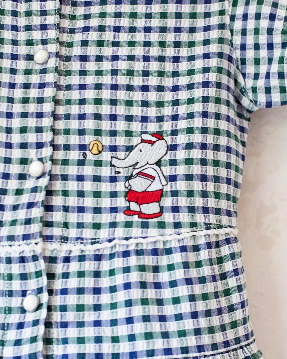Plaid dress with ruffles and embroidery by King Bebar and Zafir | 5-6 years
