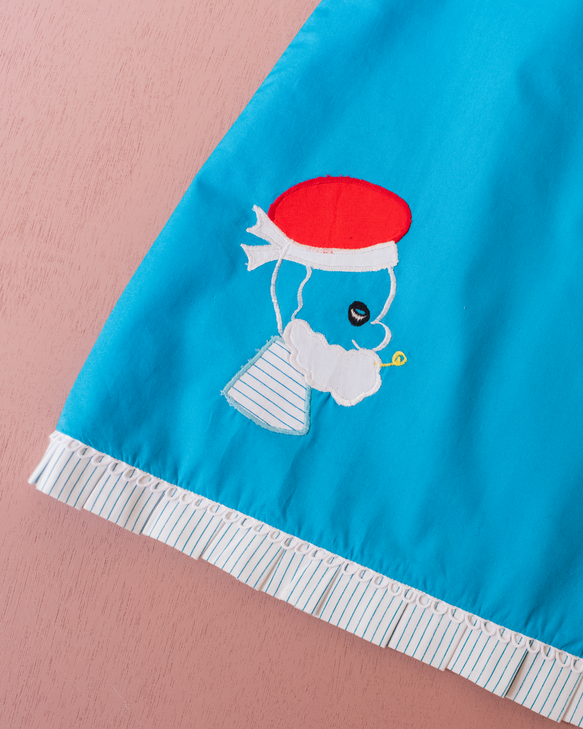Light blue dress with adult embroidery and pipe | French dead stock | 18-24 months